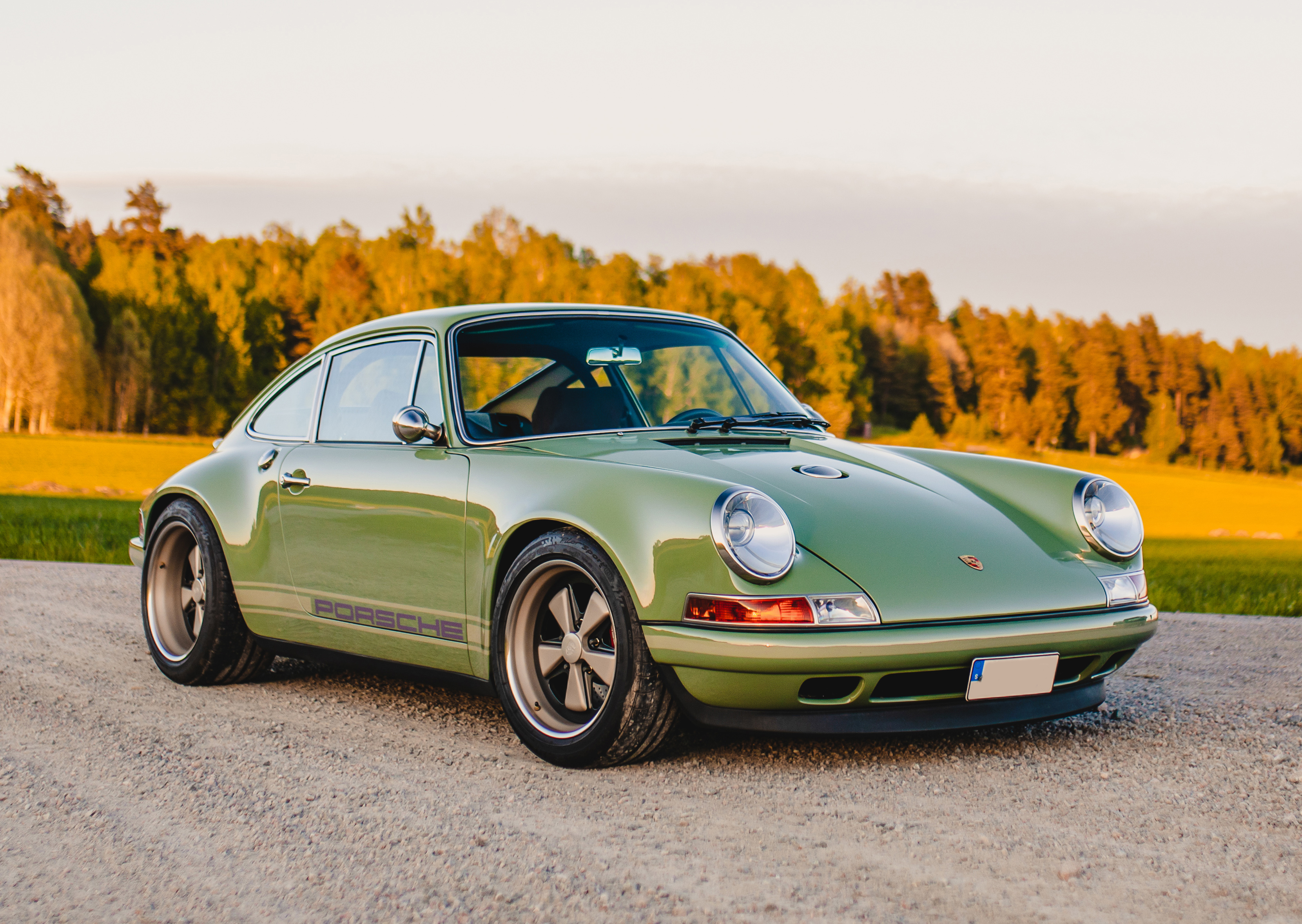 1990 PORSCHE 911 REIMAGINED BY SINGER