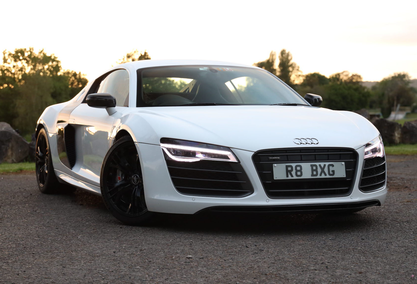 NO RESERVE: 2013 AUDI R8 V10 PLUS