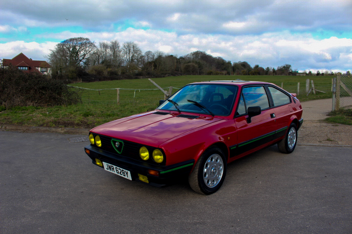 Mitica-Diecast 1:18 - Model coupé - Alfa Romeo Sprint 1.5 Quadrifoglio Verde 1983 - Diecast model with opening doors - auction online