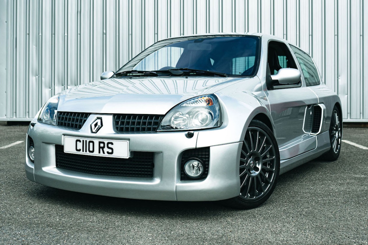 2004 RENAULT CLIO V6 255 PHASE 2 for sale by auction in Lymington