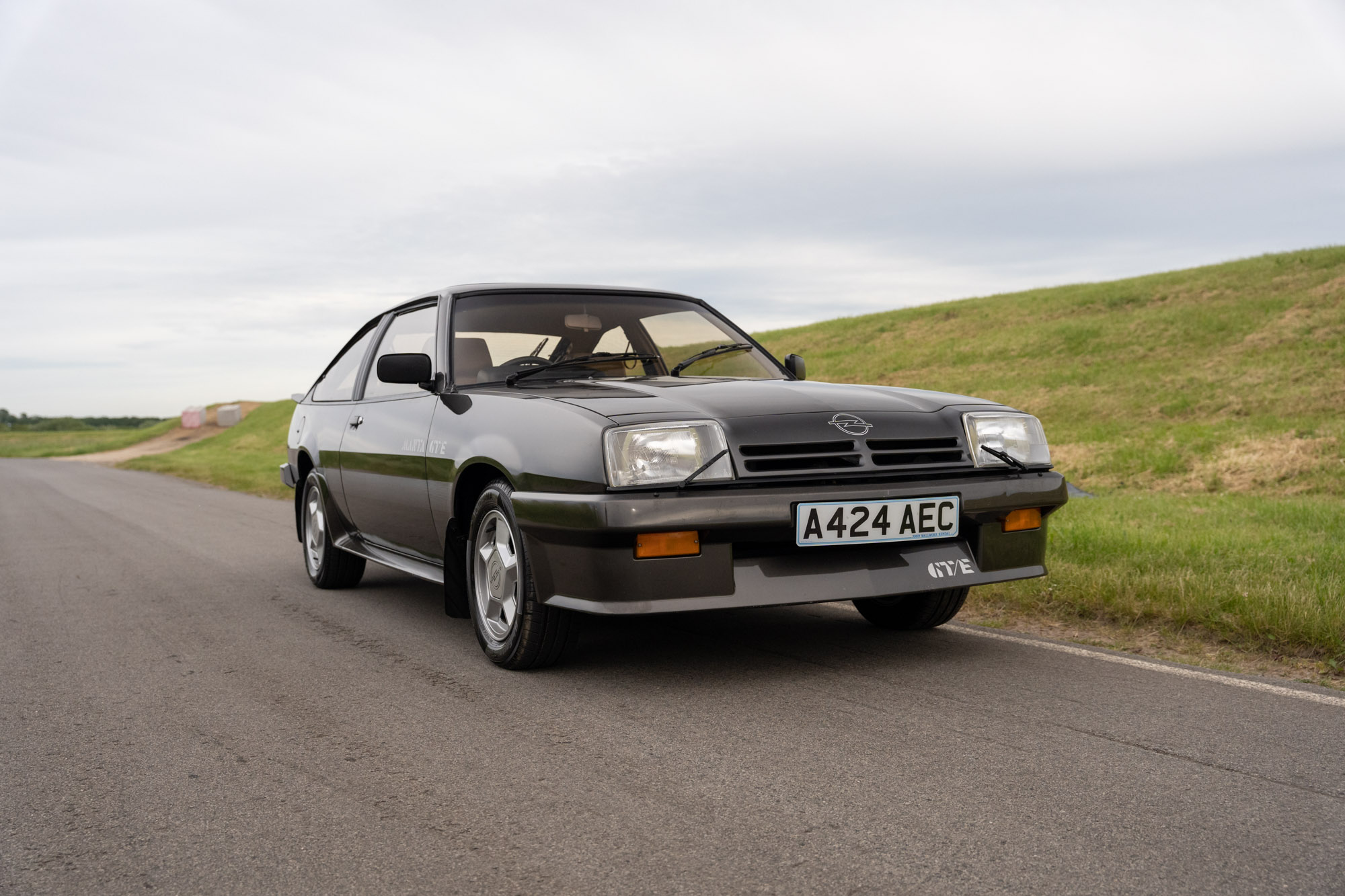 1983-opel-manta-gte