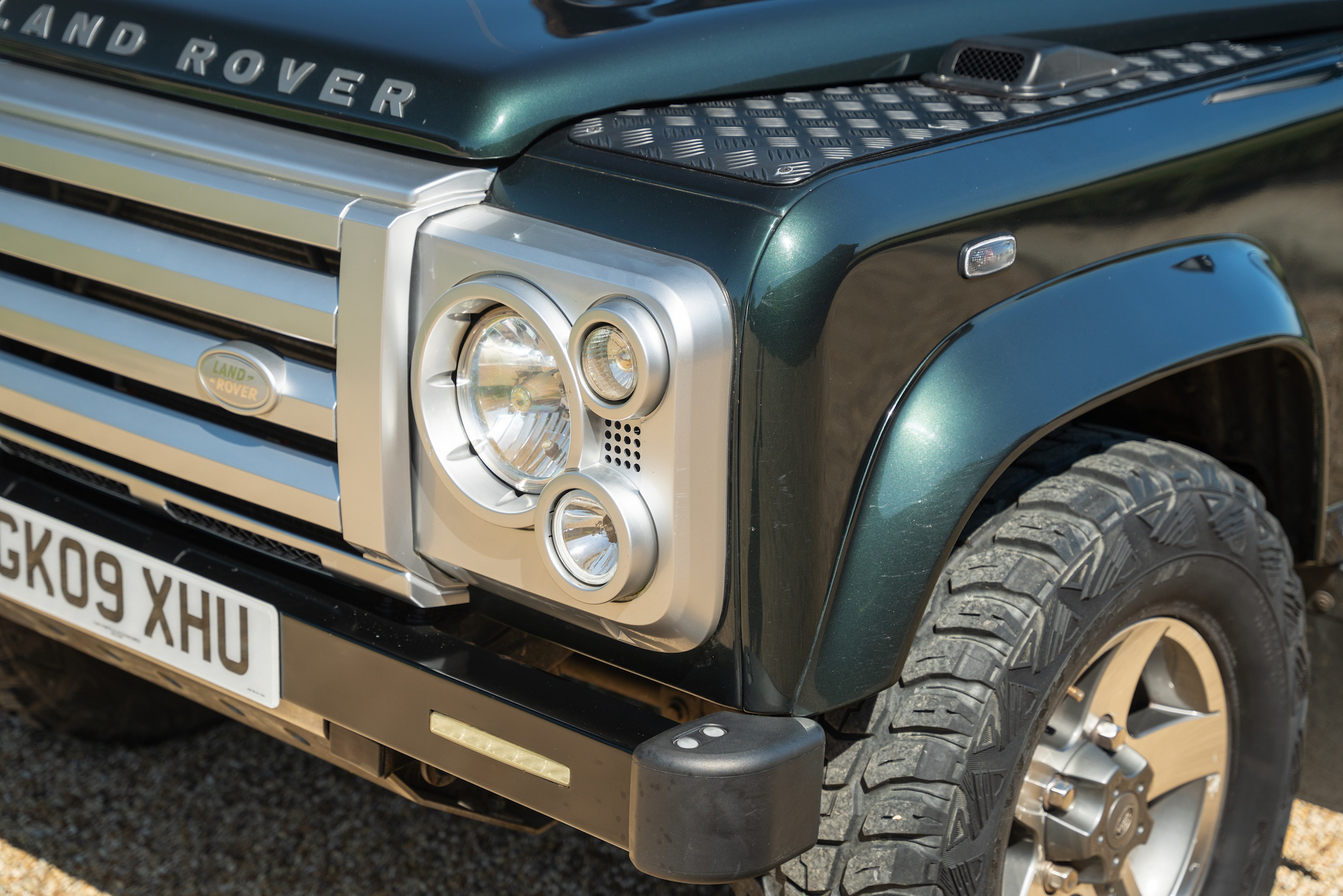 2009 LAND ROVER DEFENDER 90 PICK UP for sale by auction in Lewes