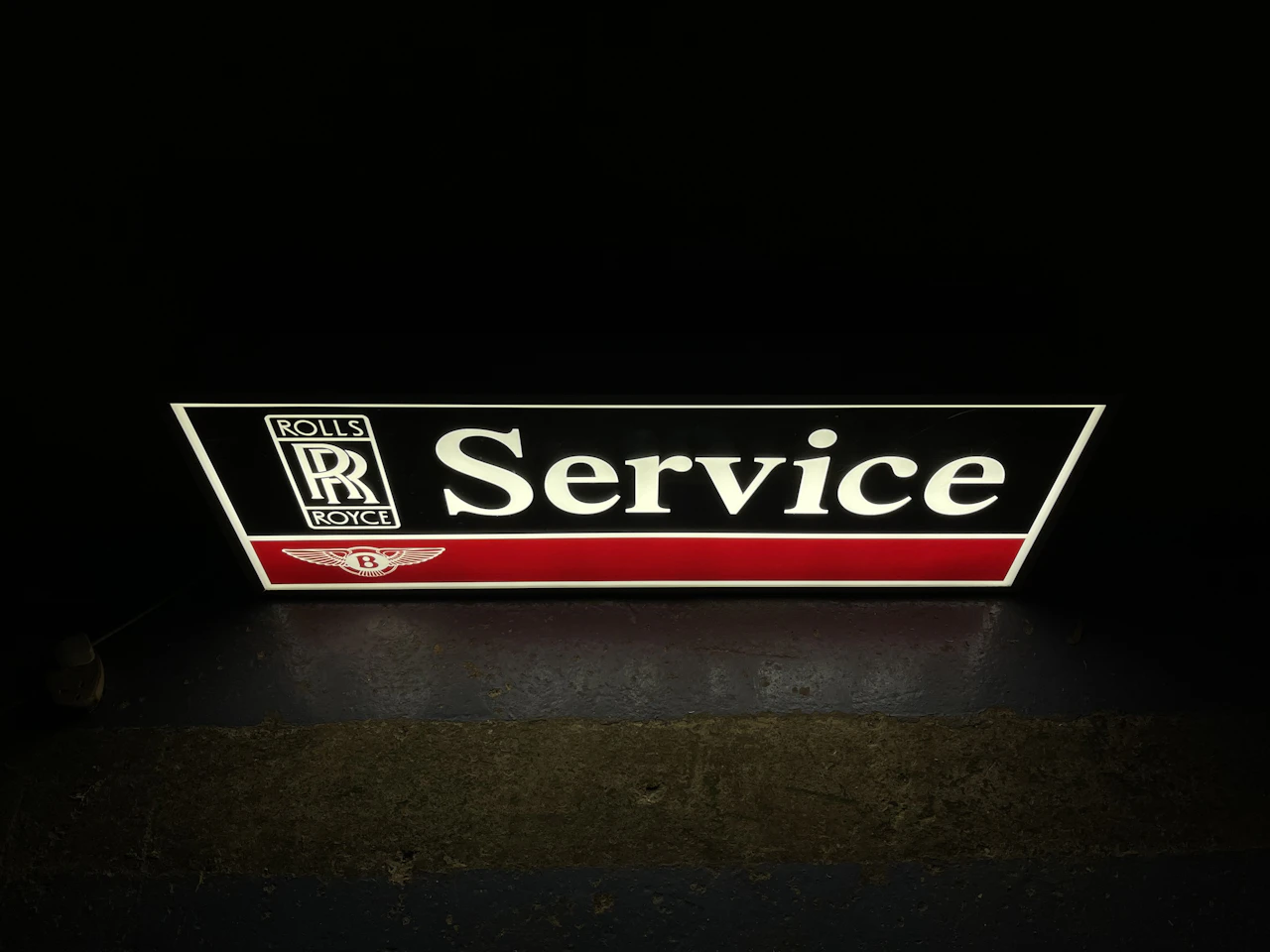 ROLLS-ROYCE BENTLEY ILLUMINATED SERVICE SIGN For Sale by Auction in ...
