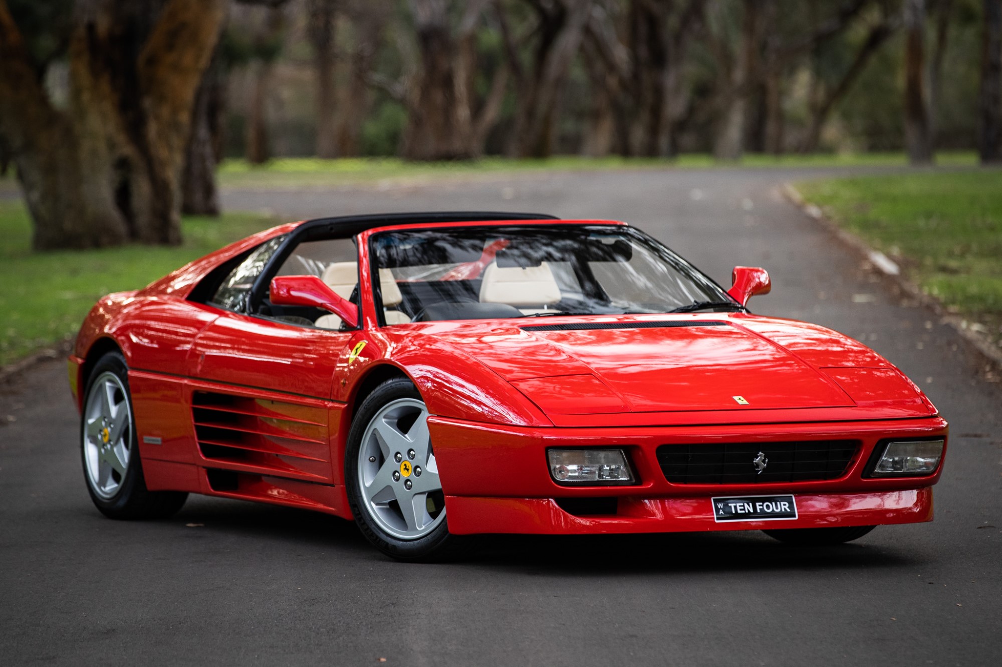 1990 FERRARI 348 TS