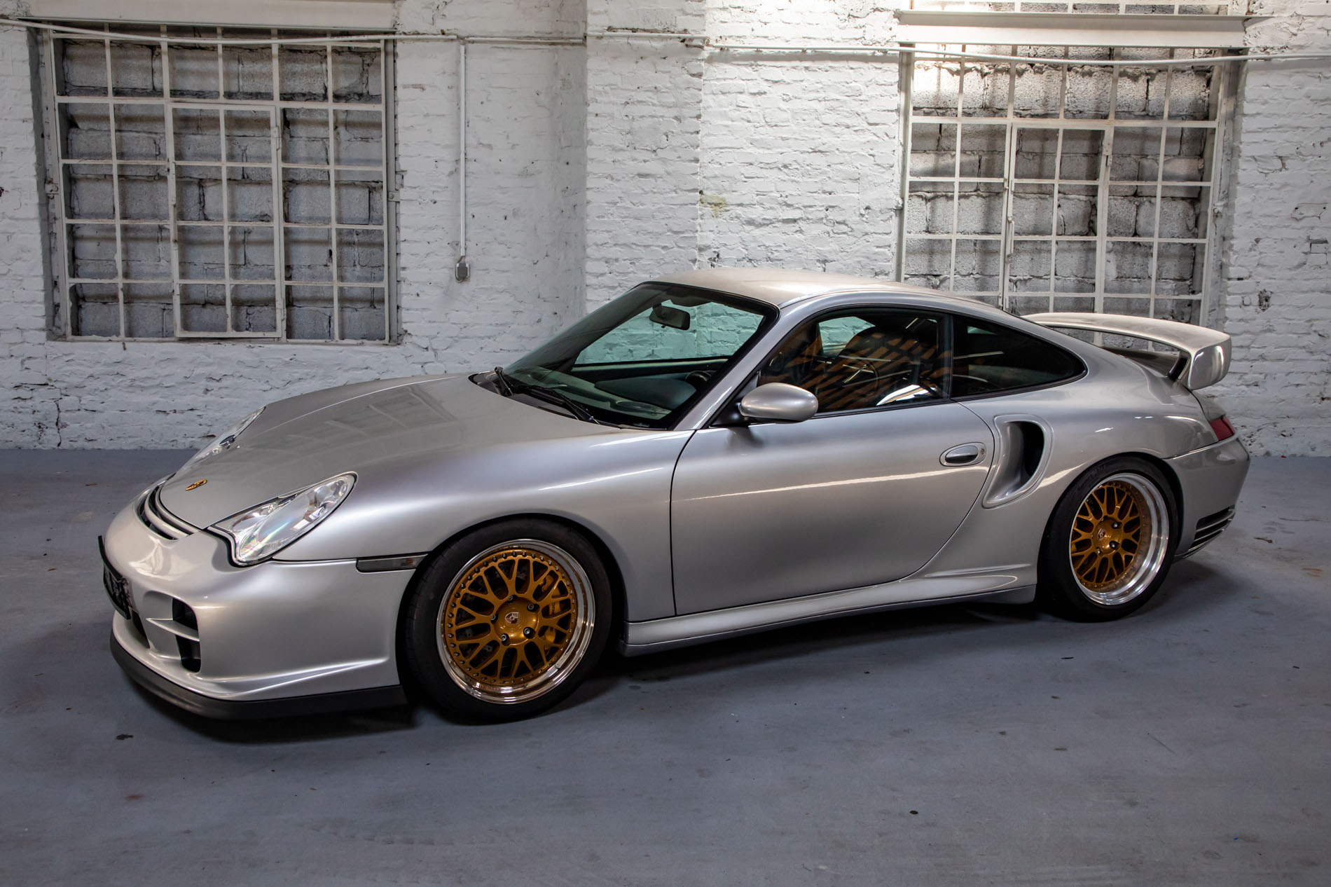 2001 PORSCHE 911 (996) GT2