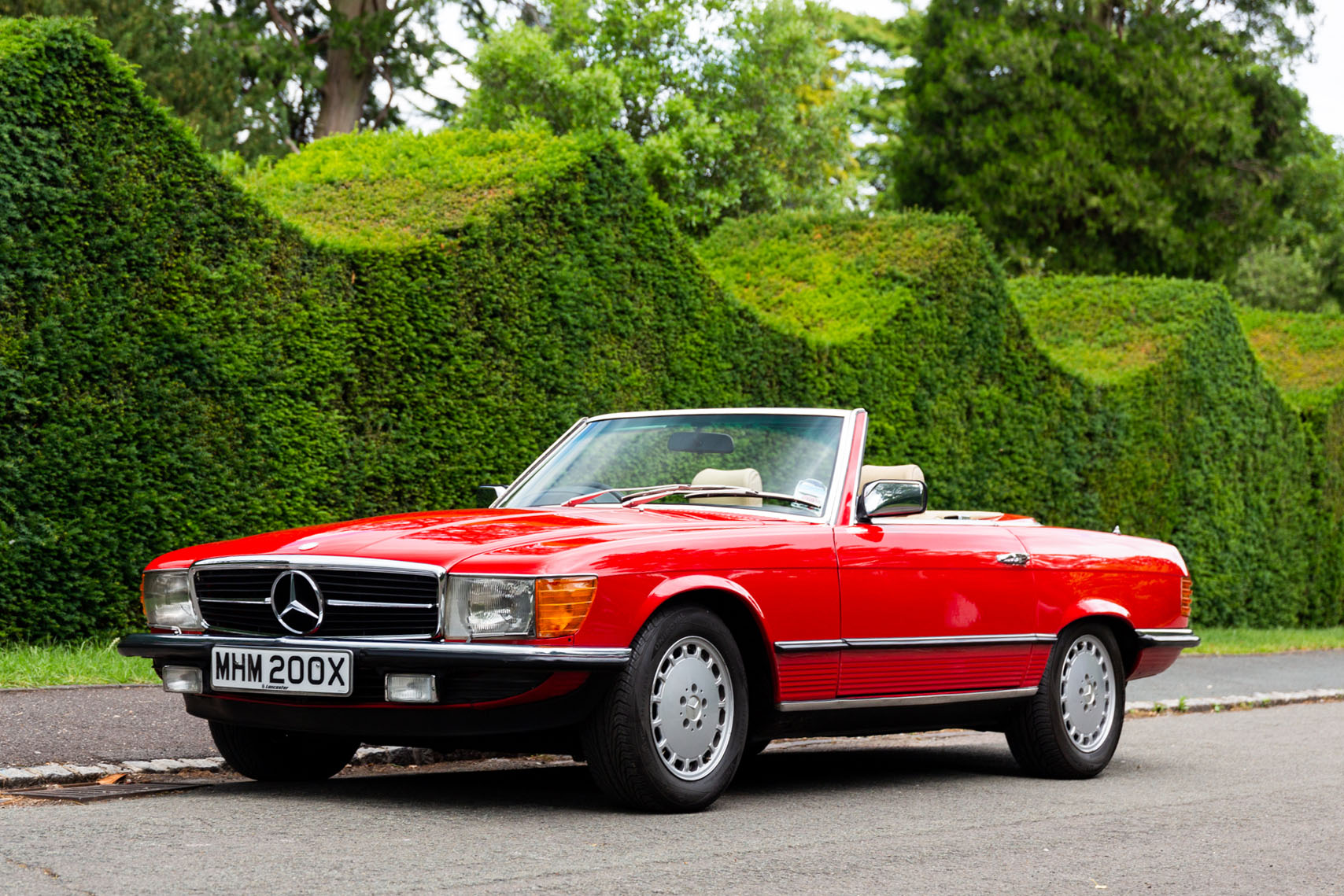 NO RESERVE: 1982 MERCEDES-BENZ (R107) 500 SL