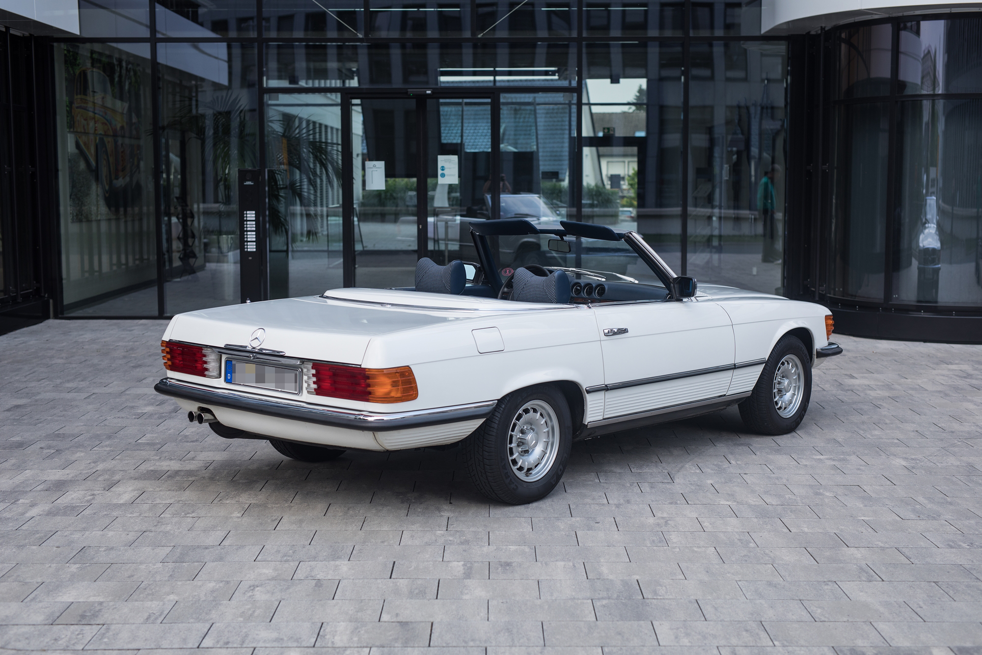 1978 MERCEDES-BENZ (R107) 450 SL for sale in Bielefeld, Germany