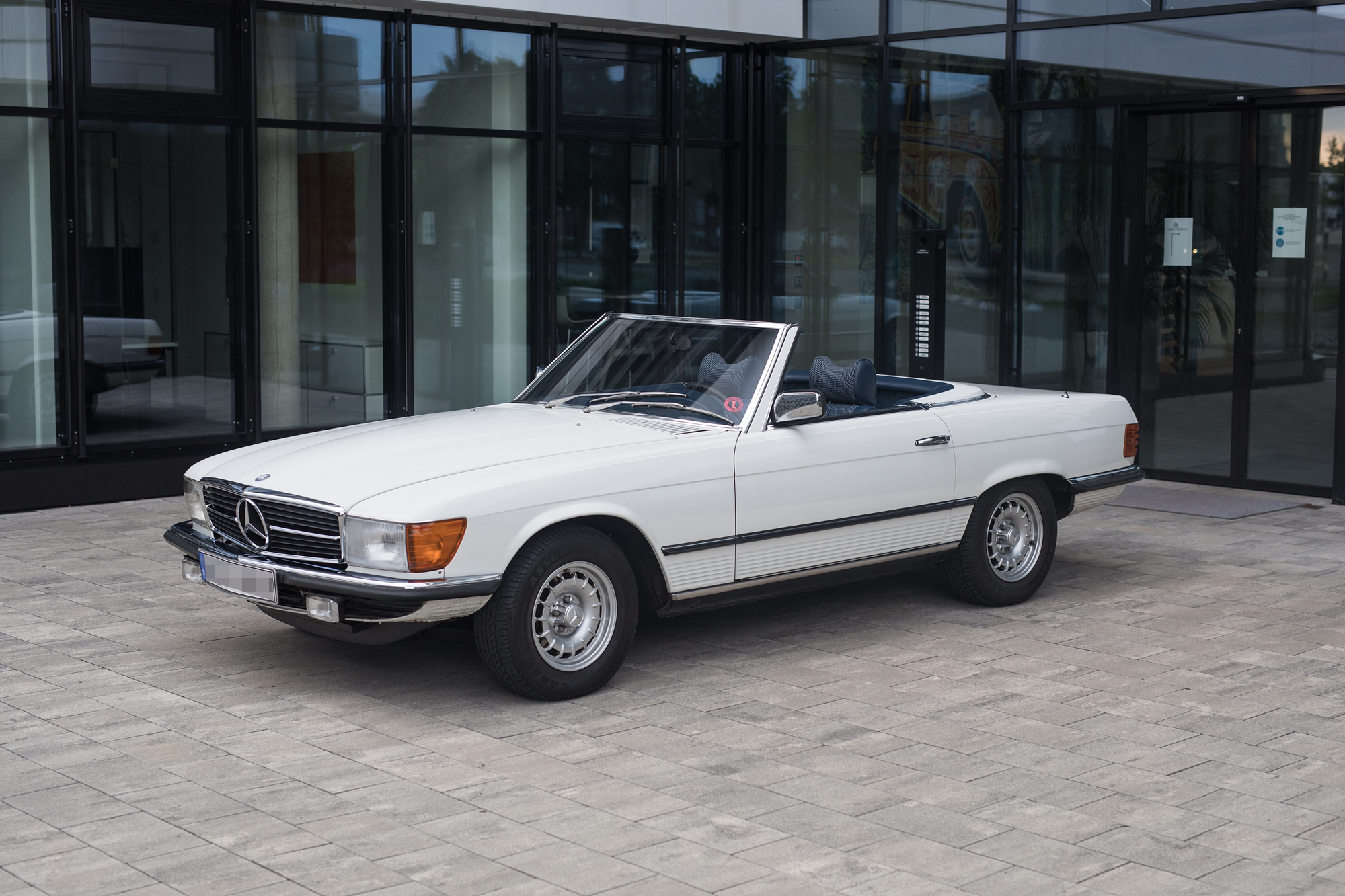 1978 MERCEDES-BENZ (R107) 450 SL for sale in Bielefeld, Germany