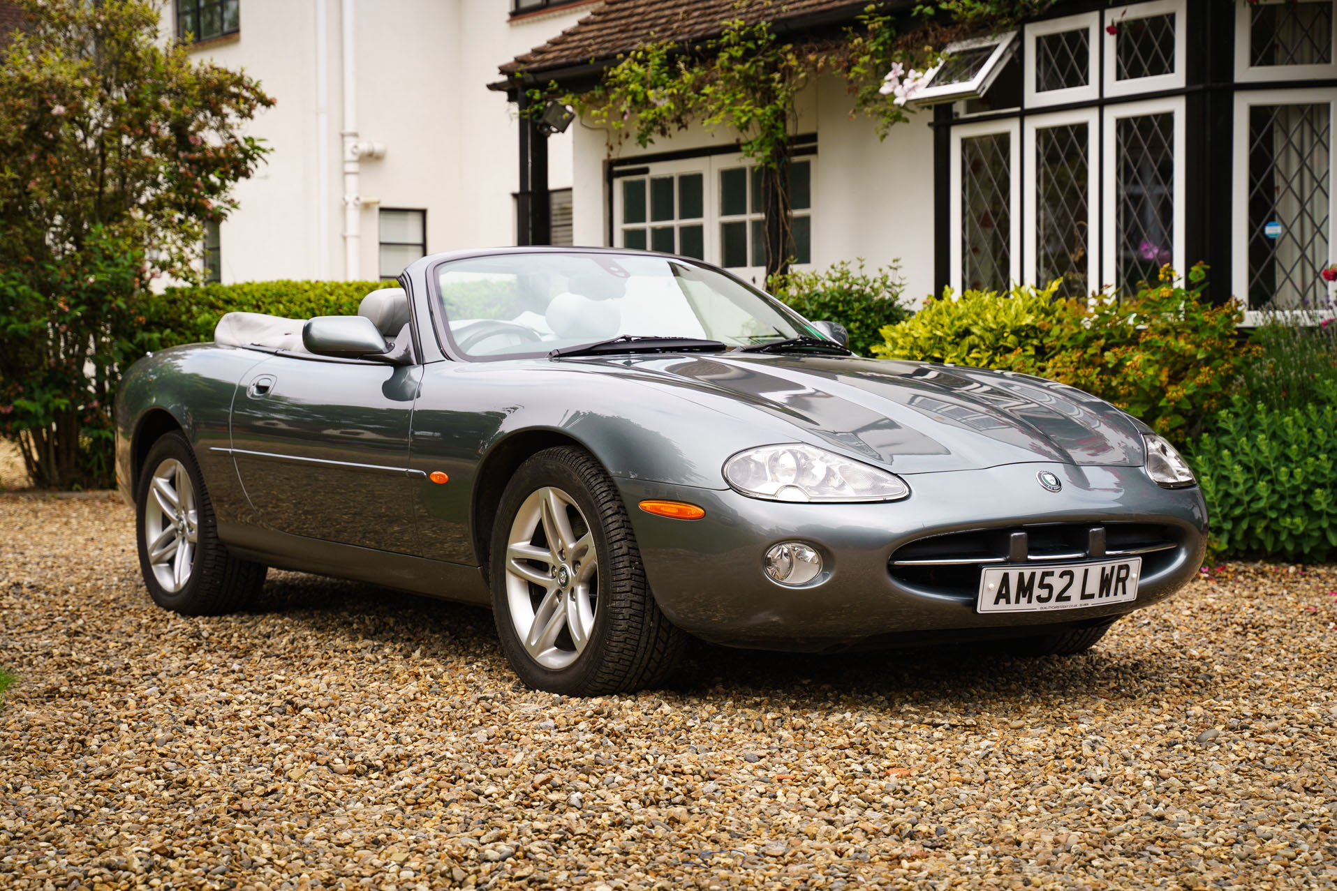 2003 JAGUAR XK8 4.2 CONVERTIBLE