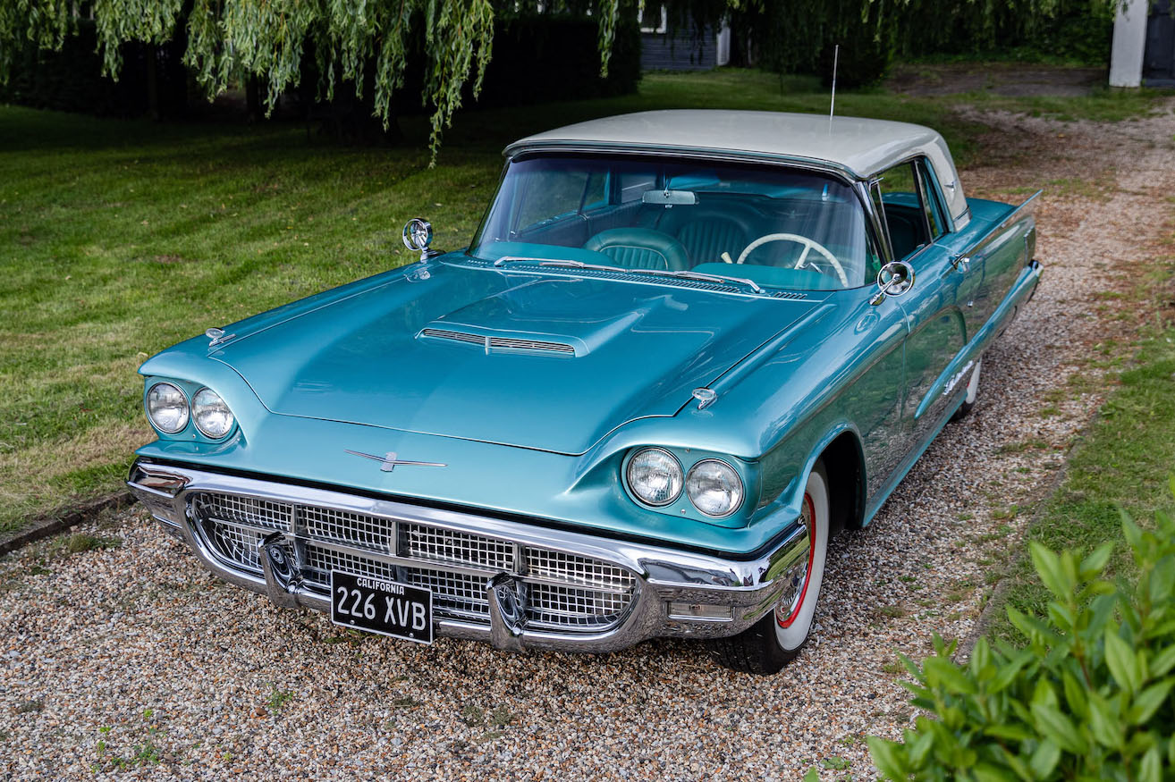 1960 FORD THUNDERBIRD