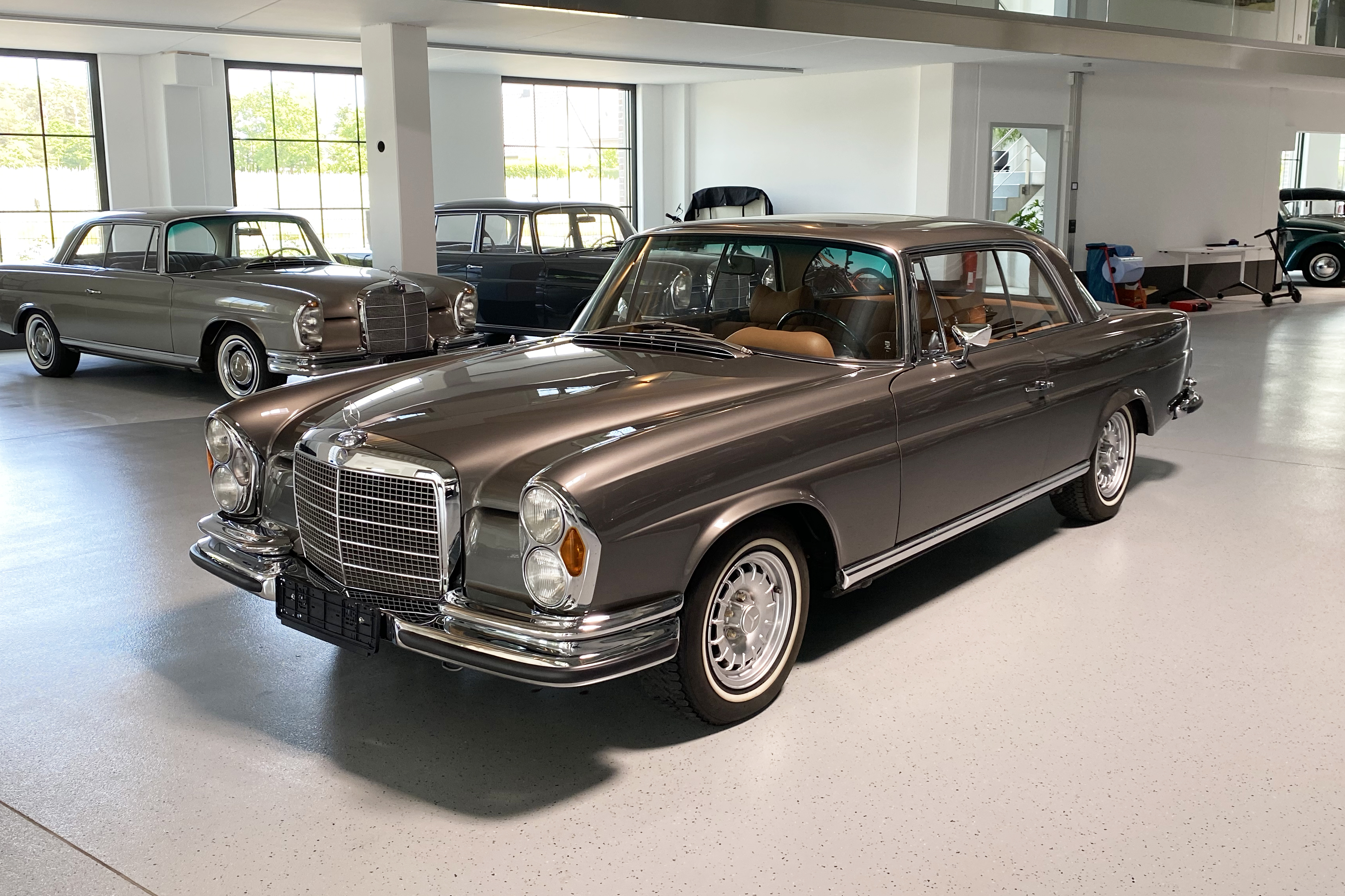 1970 MERCEDES-BENZ (W111) 280 SE 3.5 COUPE