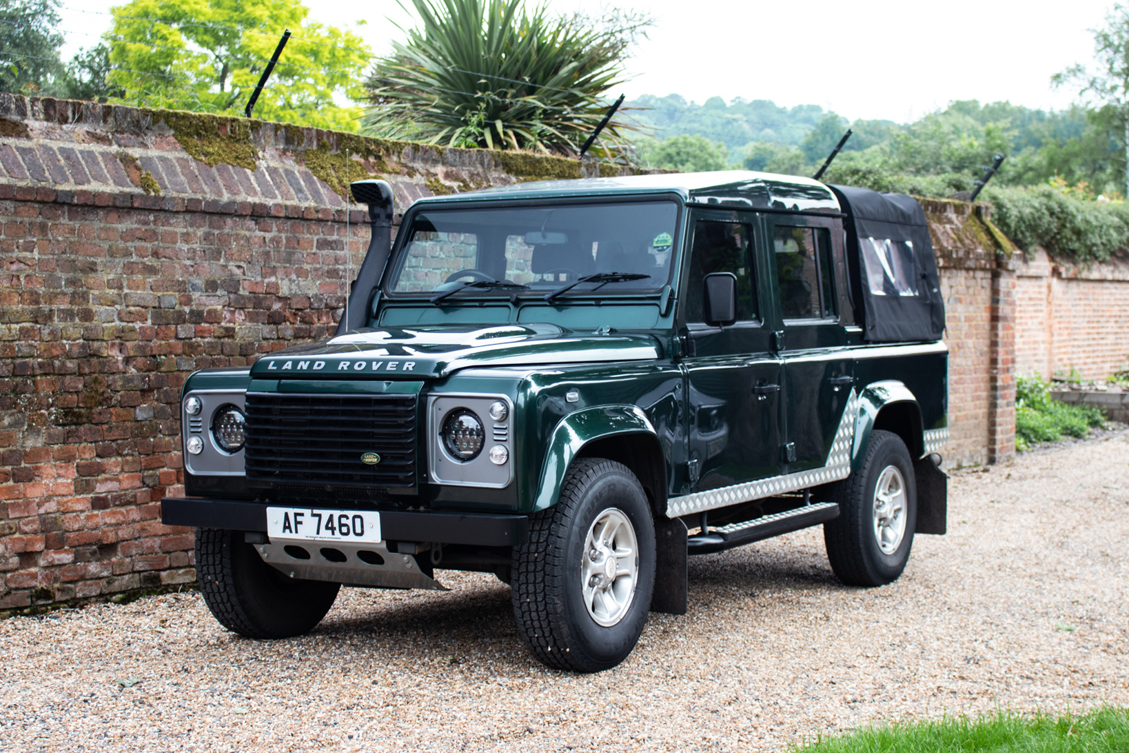 2009 LAND ROVER DEFENDER 110 XS DOUBLE CAB