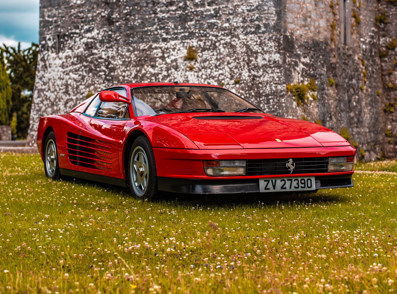 NO RESERVE: 1985 FERRARI TESTAROSSA 'MONOSPECCHIO'