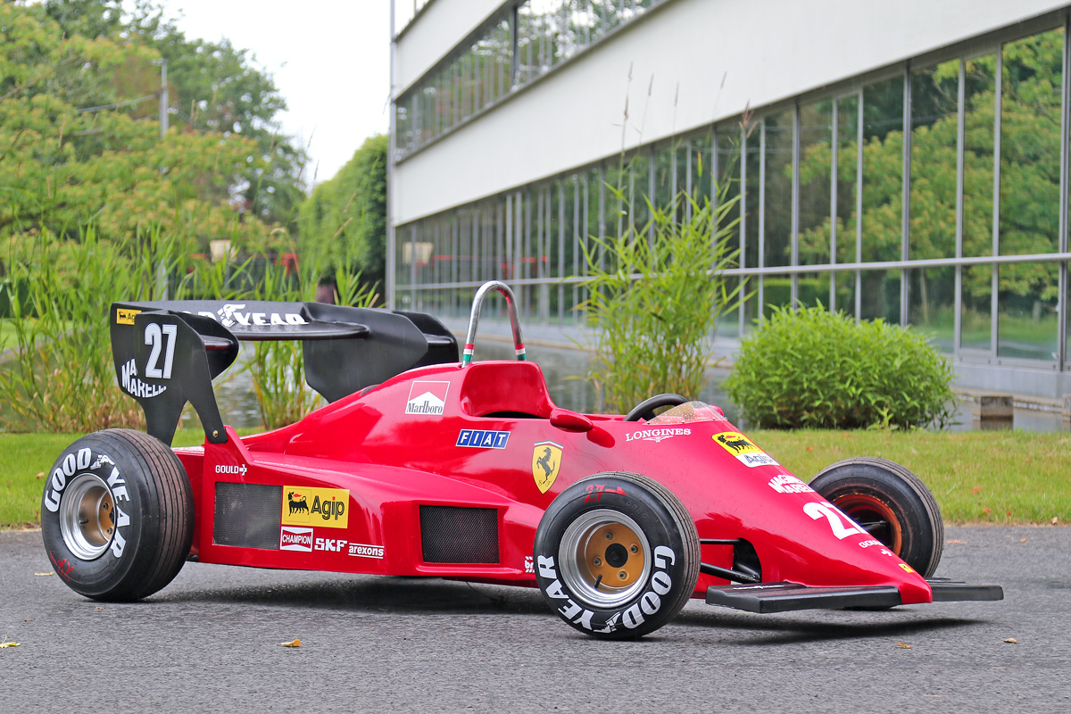 FERRARI 126C4 FORMULA 1 CHILDREN'S CAR For Sale by Auction in