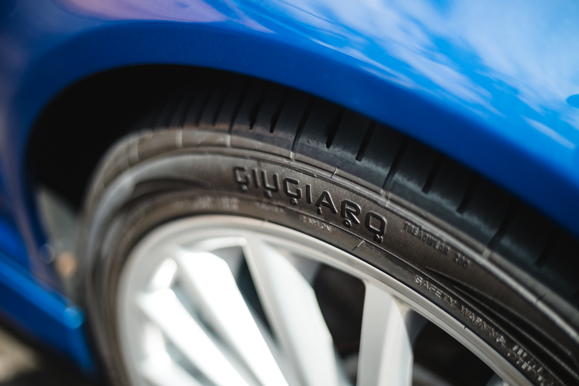 2003 VOLKSWAGEN GOLF (MK4) R32