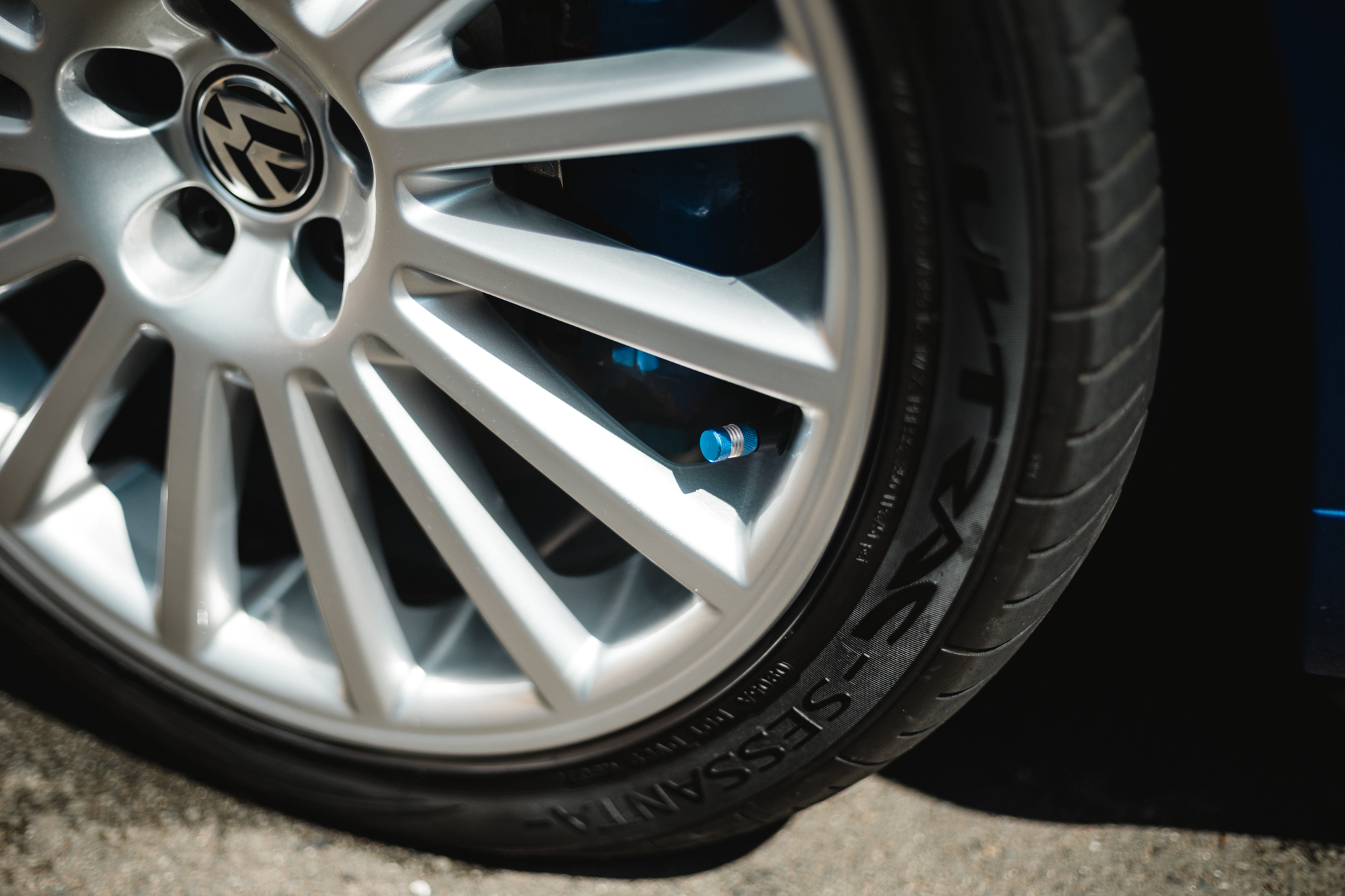 2003 VOLKSWAGEN GOLF (MK4) R32