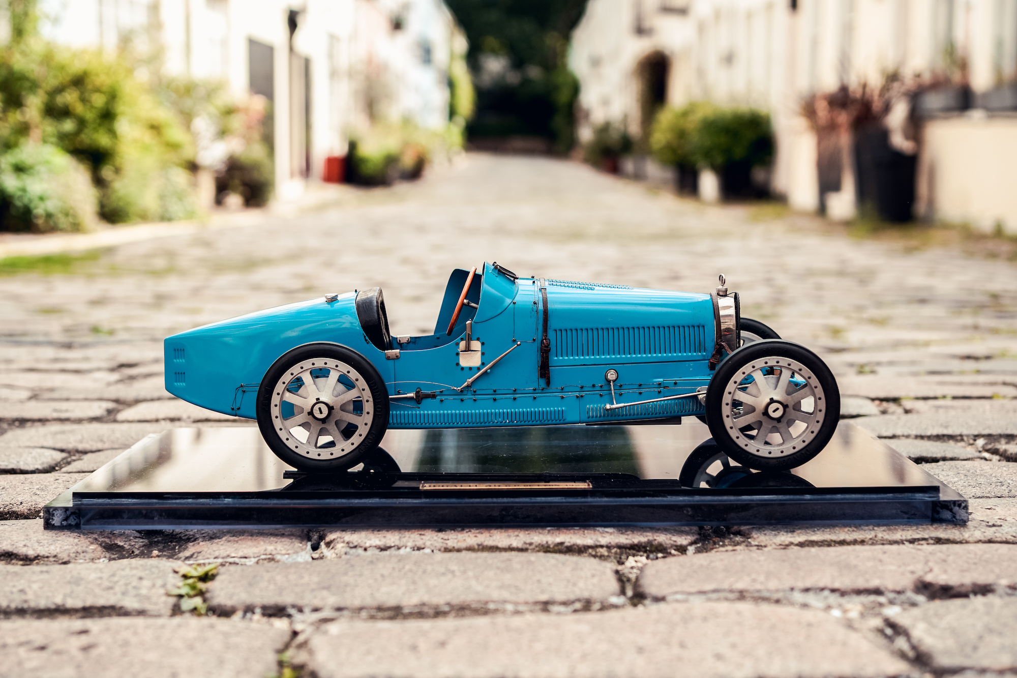 BUGATTI TYPE 35 - 1:8 SCALE MODEL