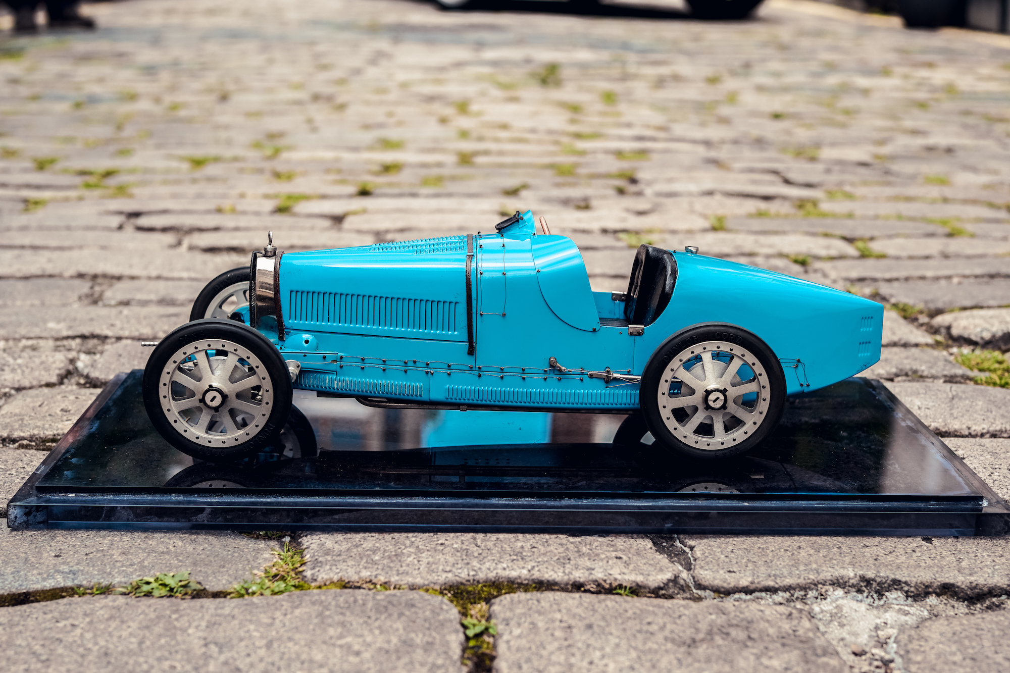 BUGATTI TYPE 35 - 1:8 SCALE MODEL