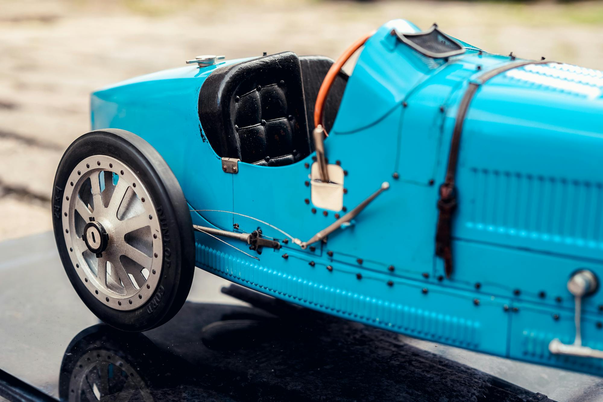 BUGATTI TYPE 35 - 1:8 SCALE MODEL