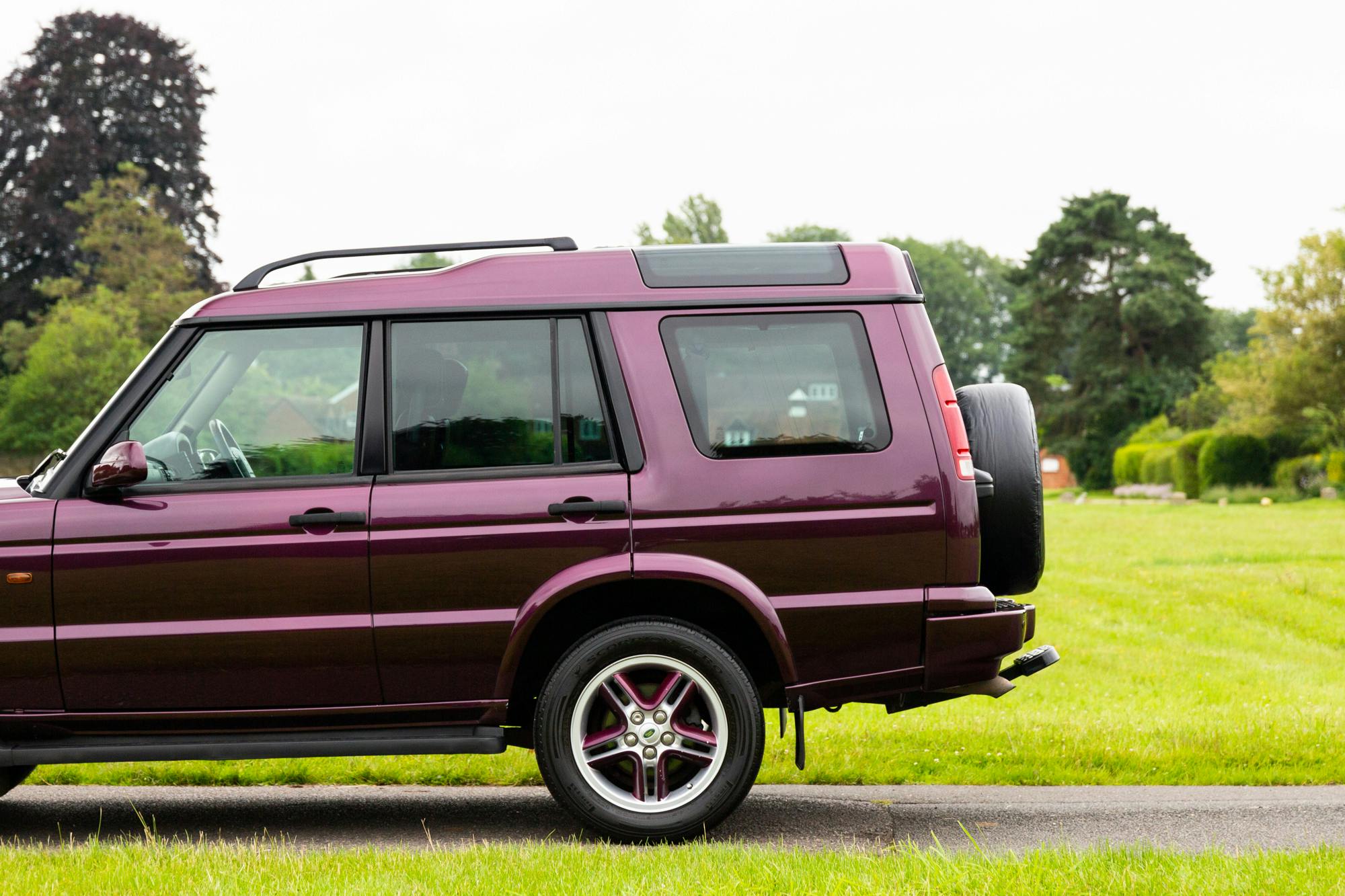 2000 LAND ROVER DISCOVERY 2 V8 AUTOBIOGRAPHY - 1 OF 2