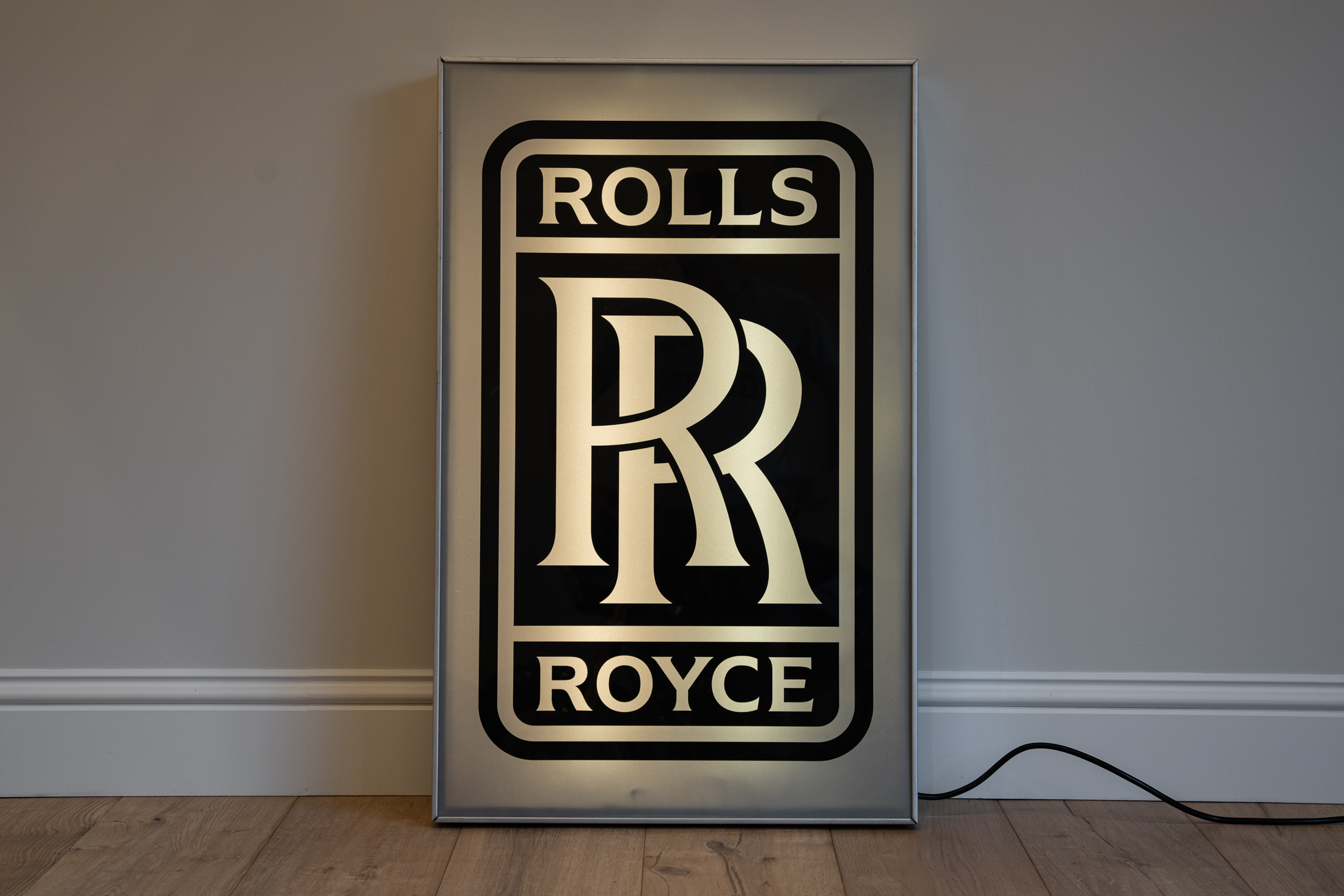 RollsRoyce Logo Neon Sign With Backplate 49 x 85 cm  FiftiesStorecom