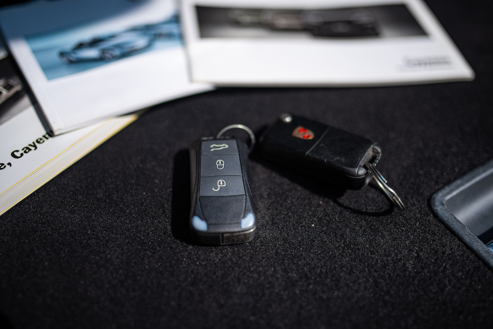 2008 PORSCHE CAYENNE GTS MANUAL