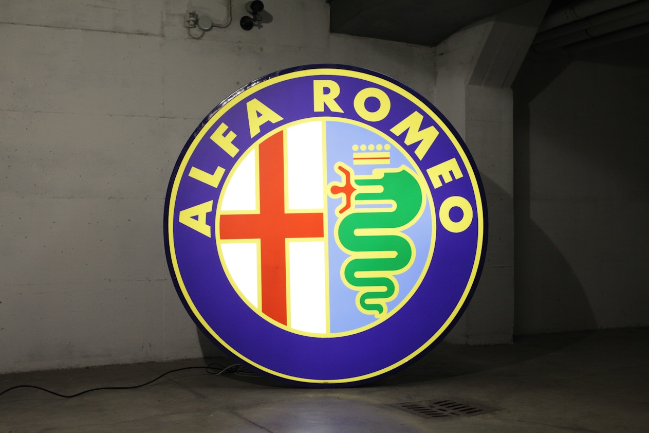 LARGE ALFA ROMEO ILLUMINATED SIGN for sale in Florence, Italy