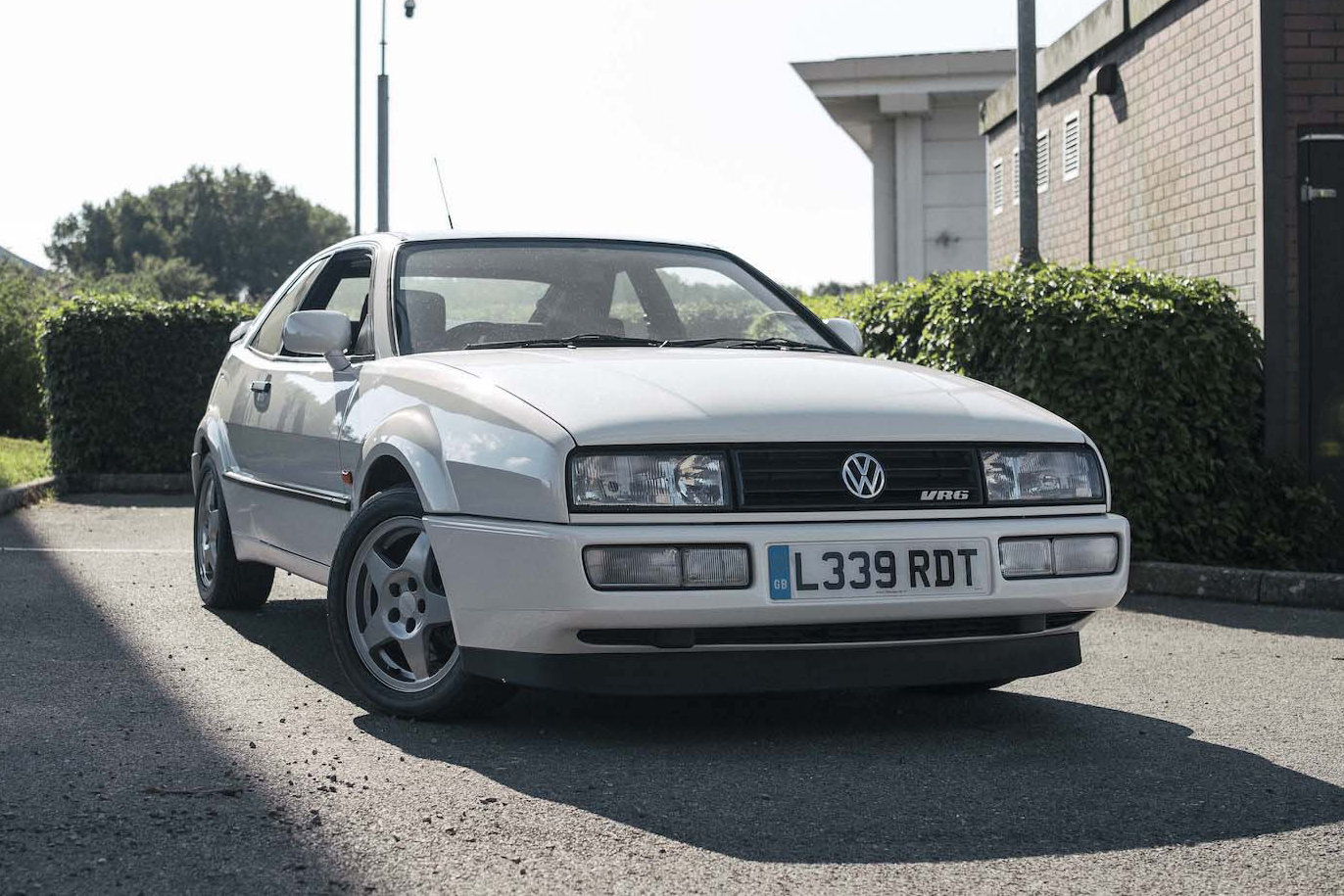 NO RESERVE: 1994 VOLKSWAGEN CORRADO VR6