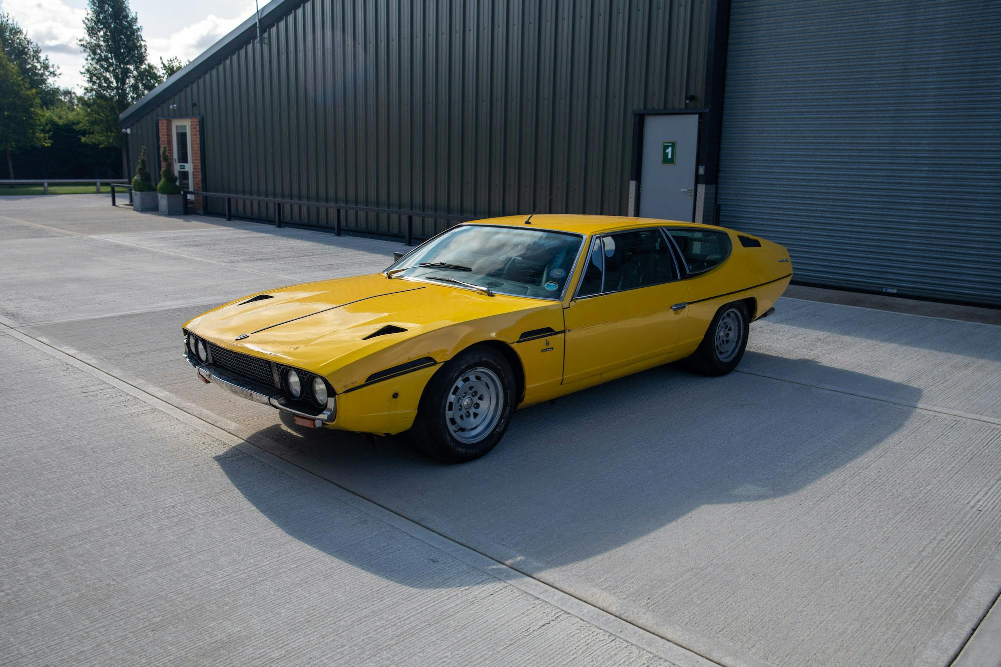 Lamborghini espada 400 gt