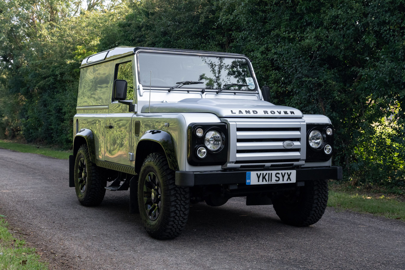 2011 LAND ROVER DEFENDER 90 XTECH - 1,949 MILES