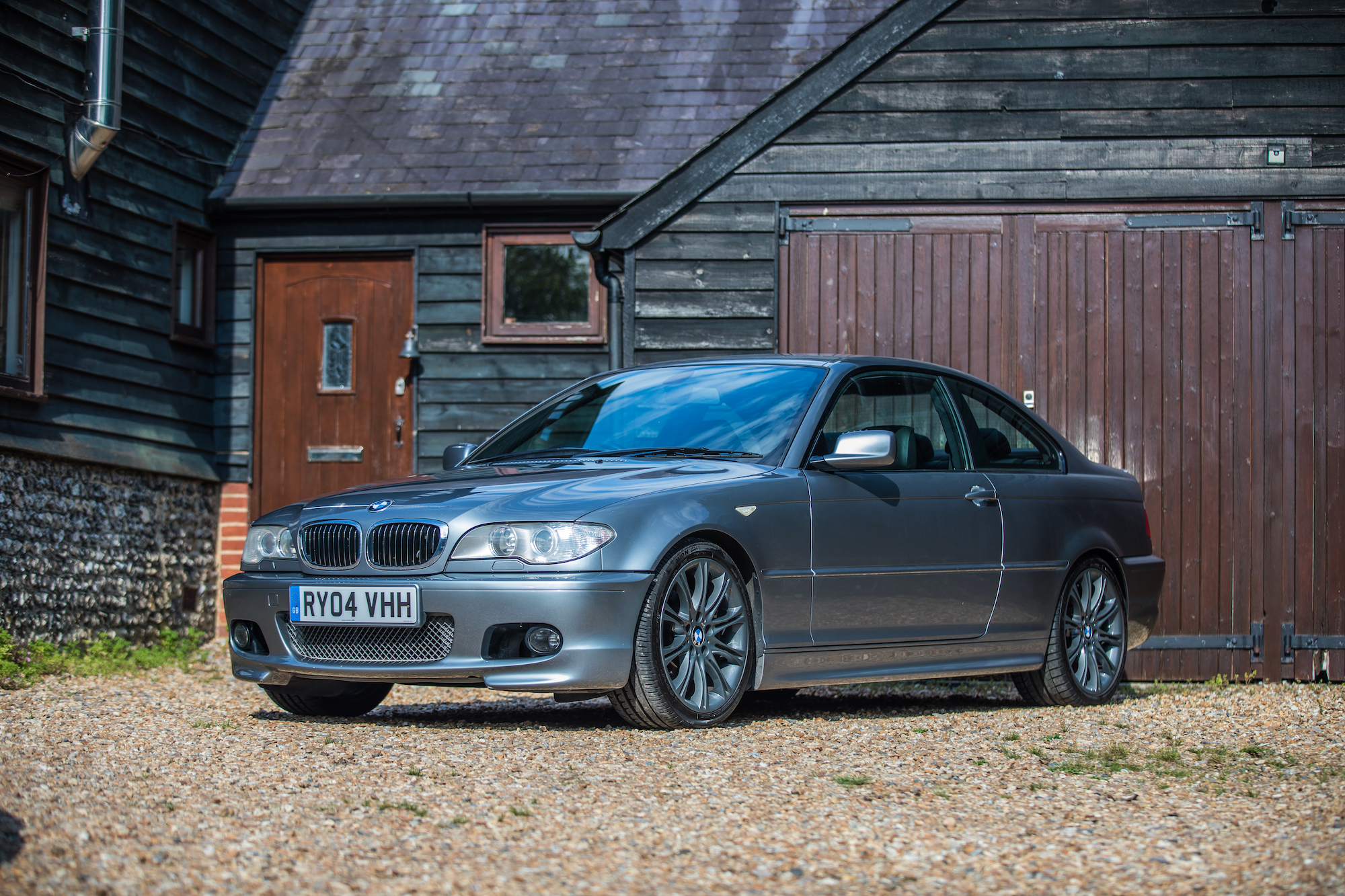 NO RESERVE: 2004 BMW (E46) 330CI