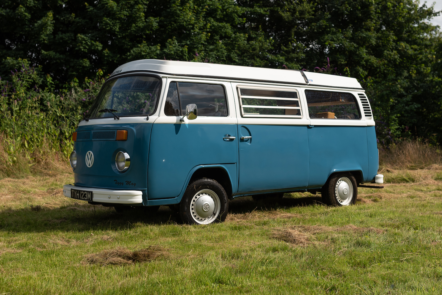 1973 VOLKSWAGEN WESTFALIA T2 CAMPERVAN