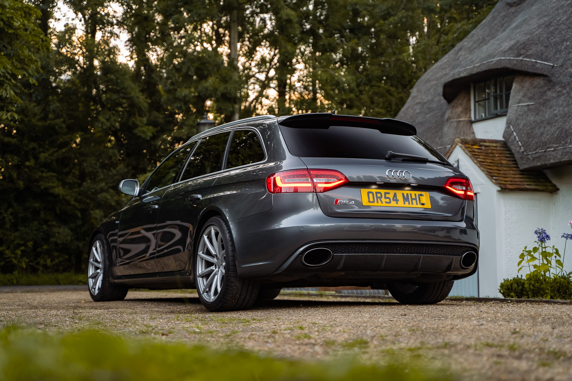 2014 AUDI RS4 AVANT for sale by auction in Cambridge, Cambridgeshire ...