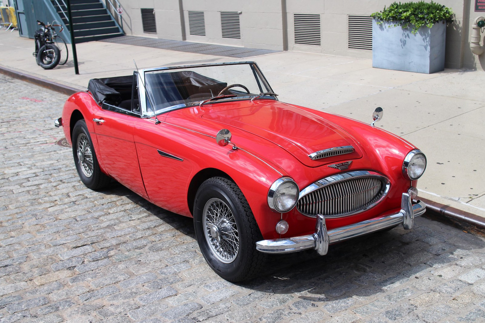 1965 AUSTIN HEALEY BJ8 3000 MKIII