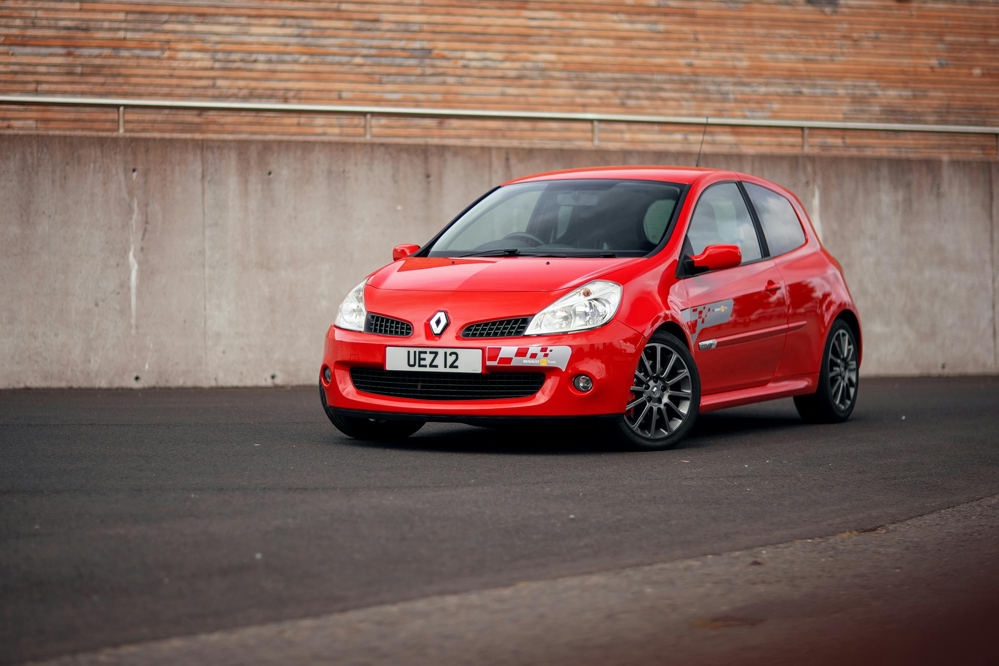 2007 RENAULTSPORT CLIO 197 F1 TEAM R27