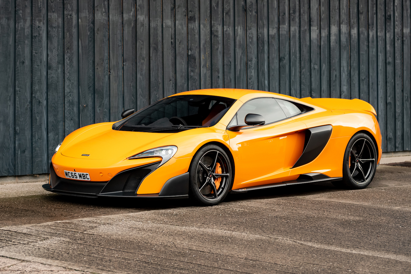 2015 MCLAREN 675LT - CLUBSPORT PACKAGE