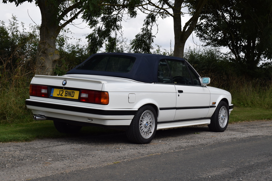 1991 BMW (E30) 325I CONVERTIBLE for sale by auction in Ilkley, West ...