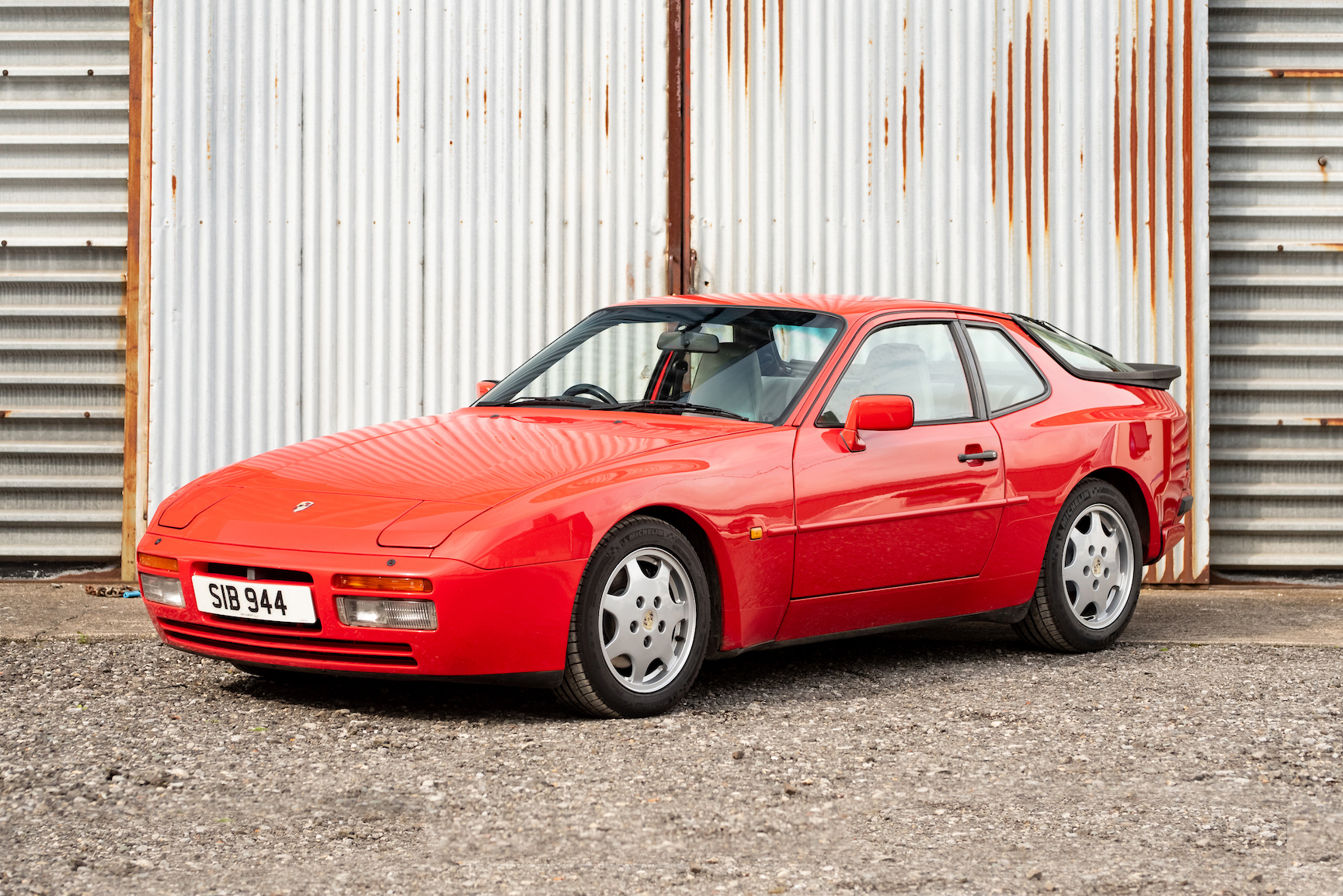 NO RESERVE: 1990 PORSCHE 944 TURBO