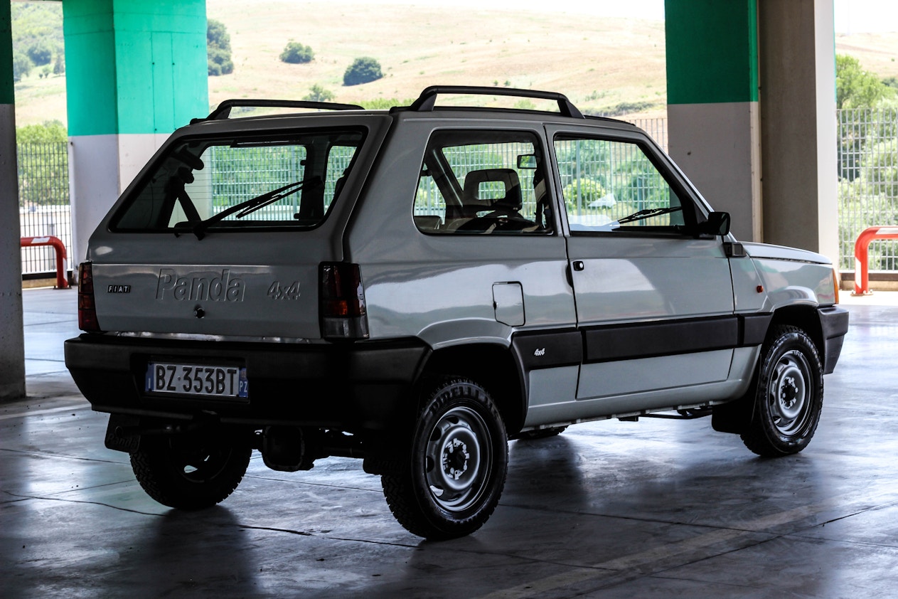 Old Fiat Panda 4x4 Gets the Restomod It Always Deserved for 40th Birthday