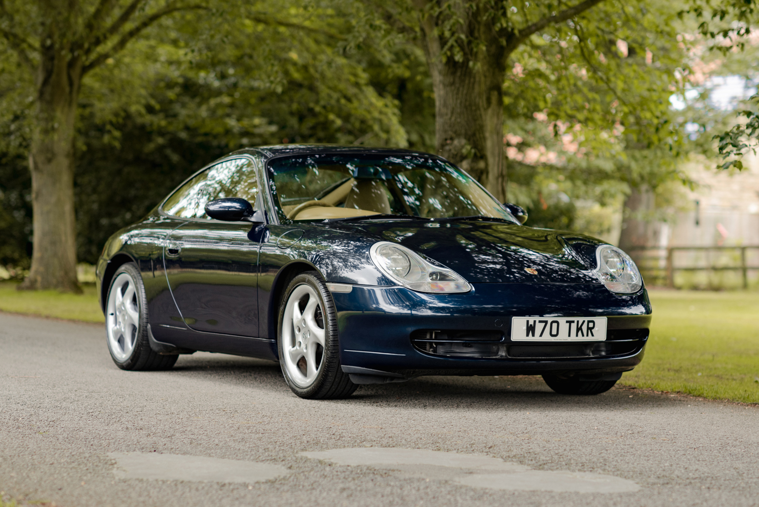 NO RESERVE: 2000 PORSCHE 911 (996) CARRERA