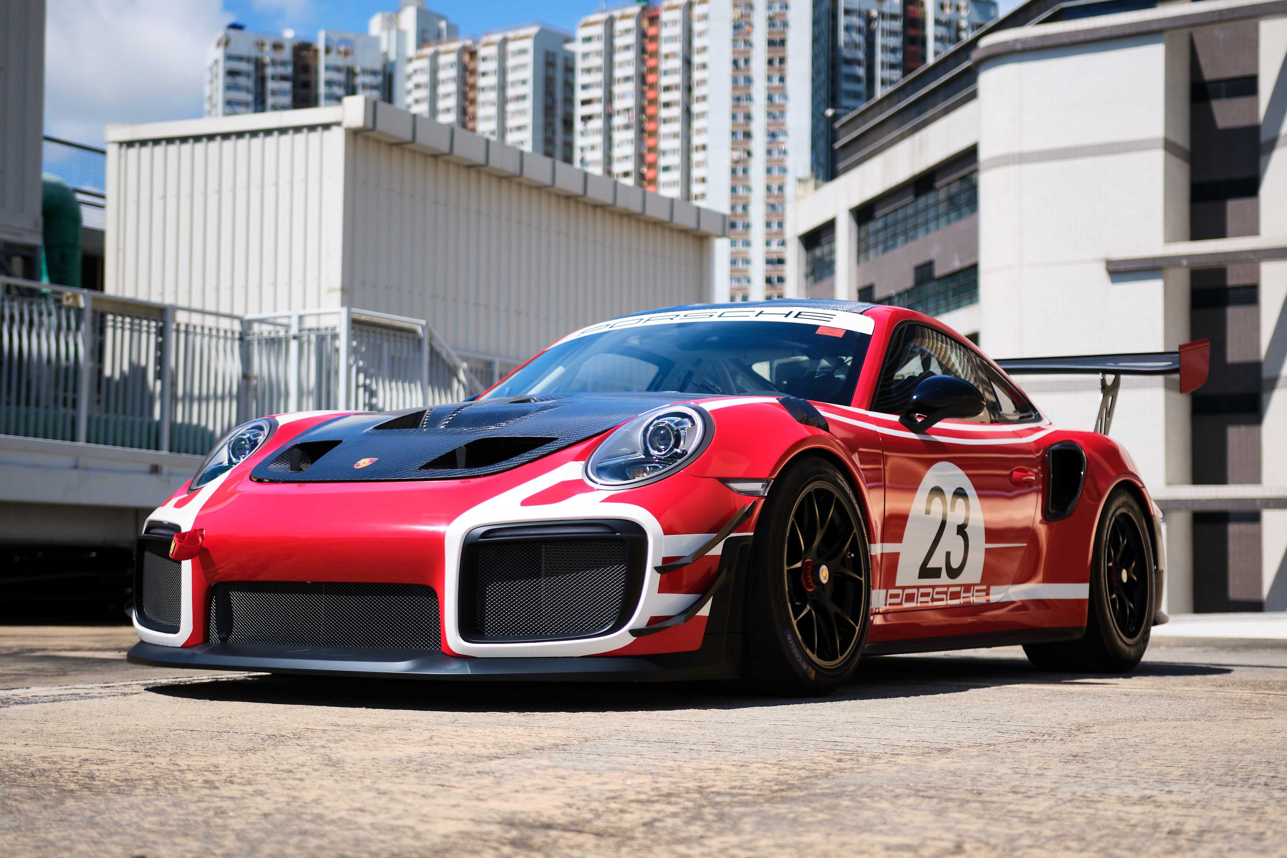 NO RESERVE: 2019 PORSCHE 911 (991) GT2 RS CLUBSPORT