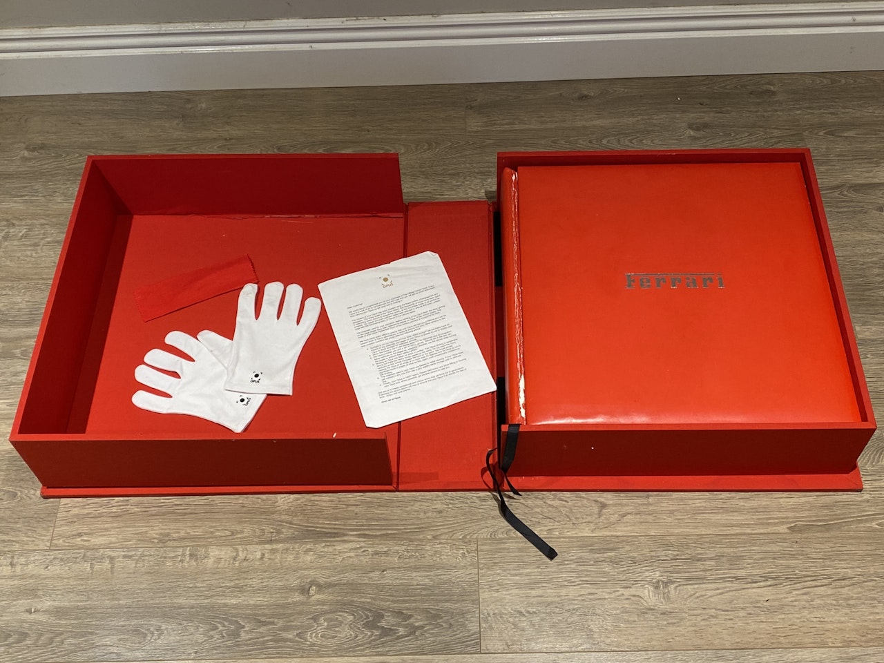 Louis Vuitton Chinese New Year Envelope Kit - Red Books