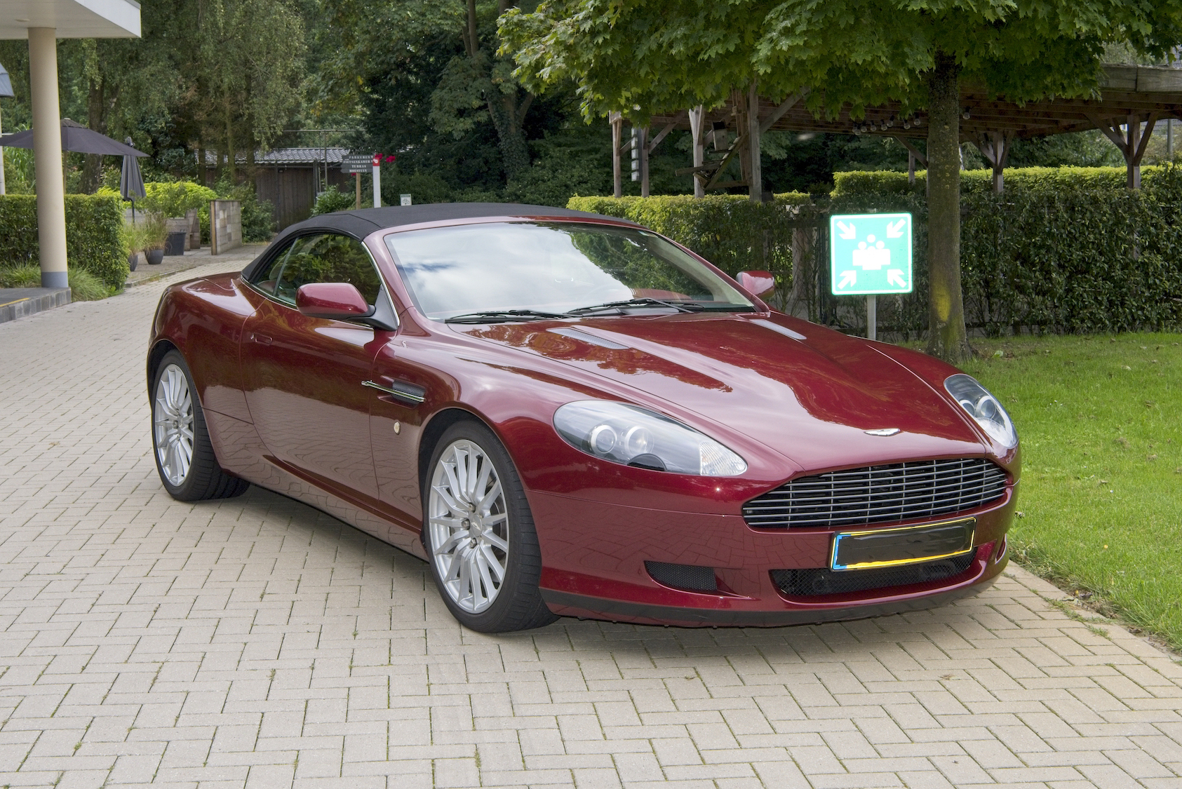 2006 ASTON MARTIN DB9 VOLANTE