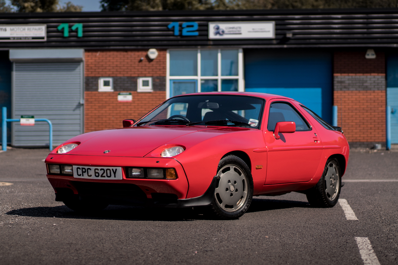 1983 PORSCHE 928 S - MANUAL