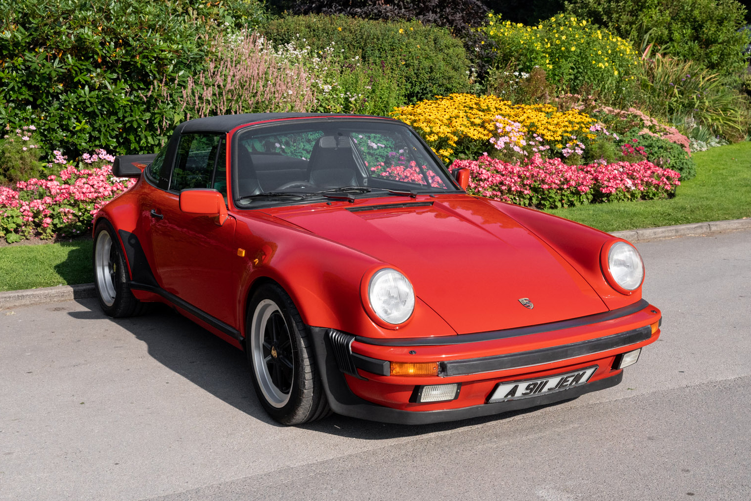 1986 PORSCHE 911 CARRERA 3.2 SUPER SPORT TARGA