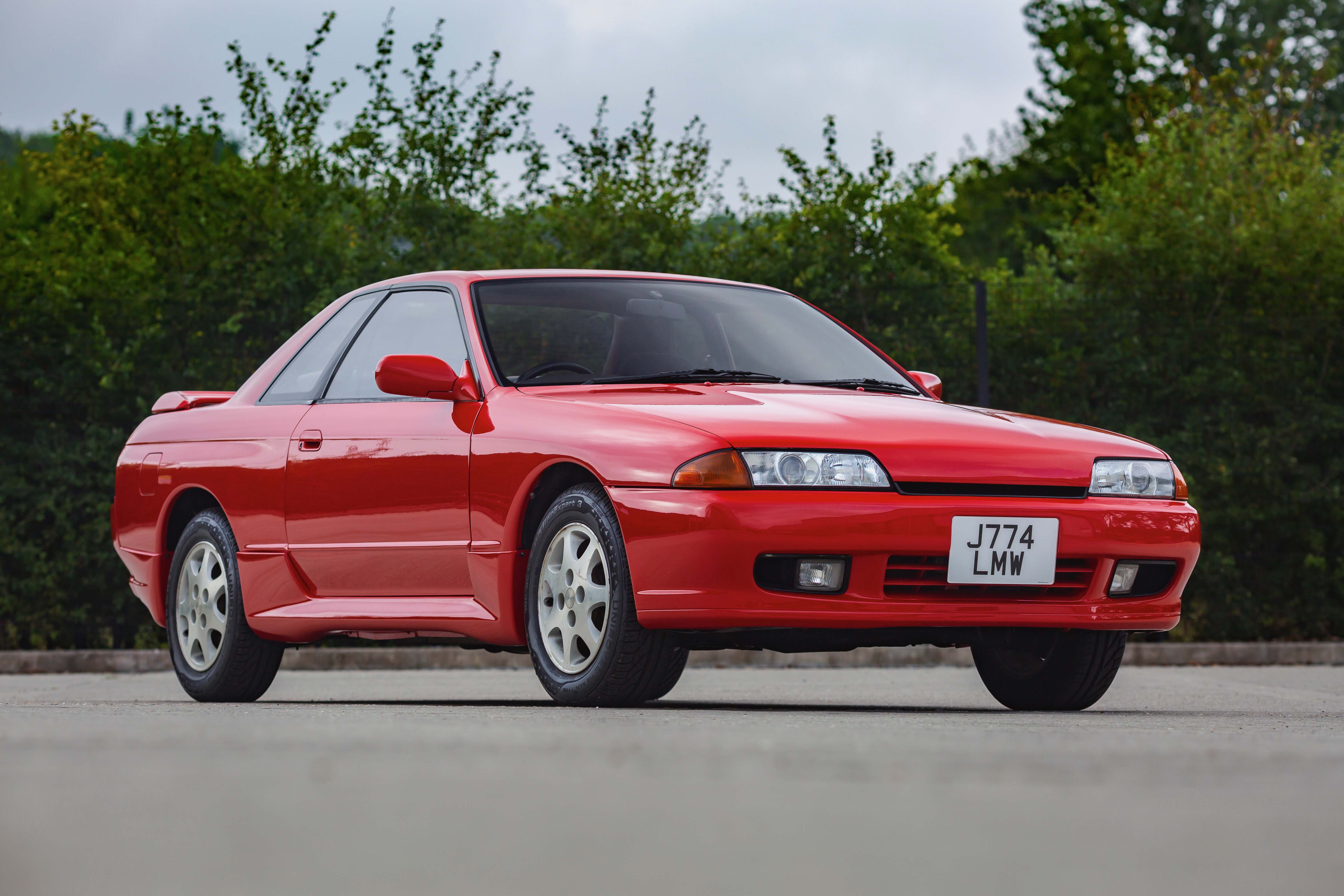 1991 NISSAN SKYLINE (R32)