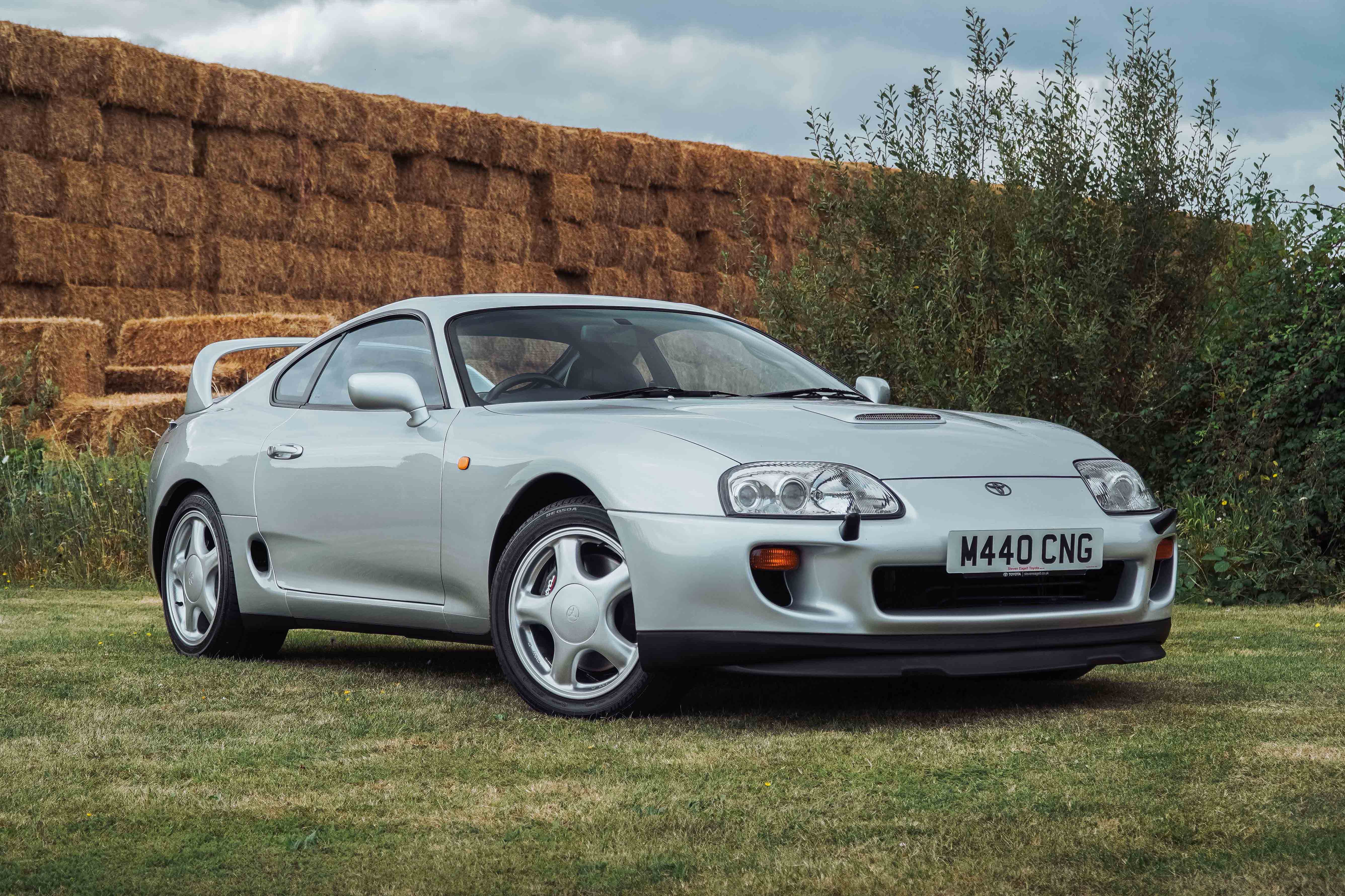 1995 TOYOTA SUPRA MK4 TWIN TURBO