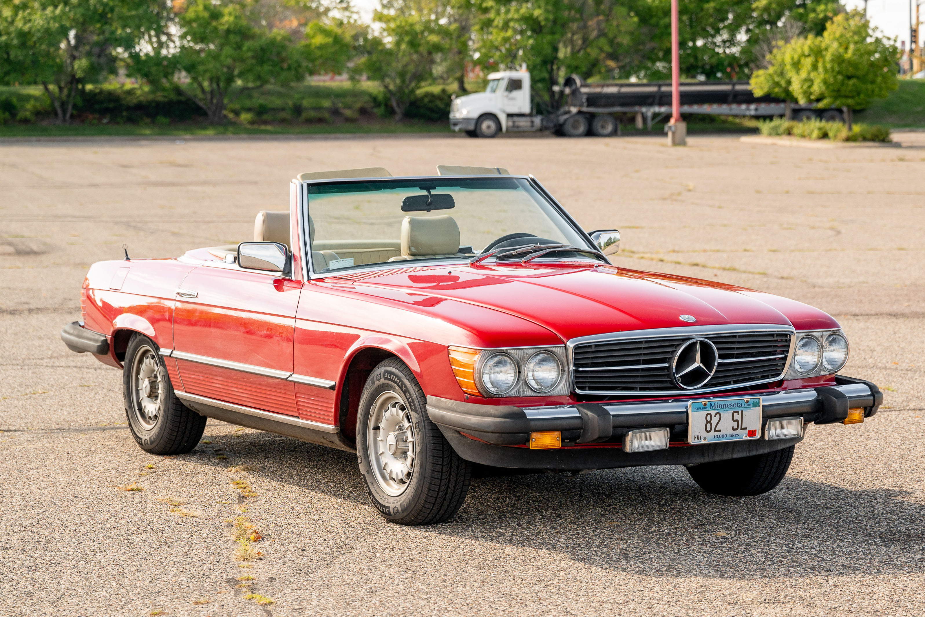 1982 MERCEDES-BENZ (R107) 380 SL