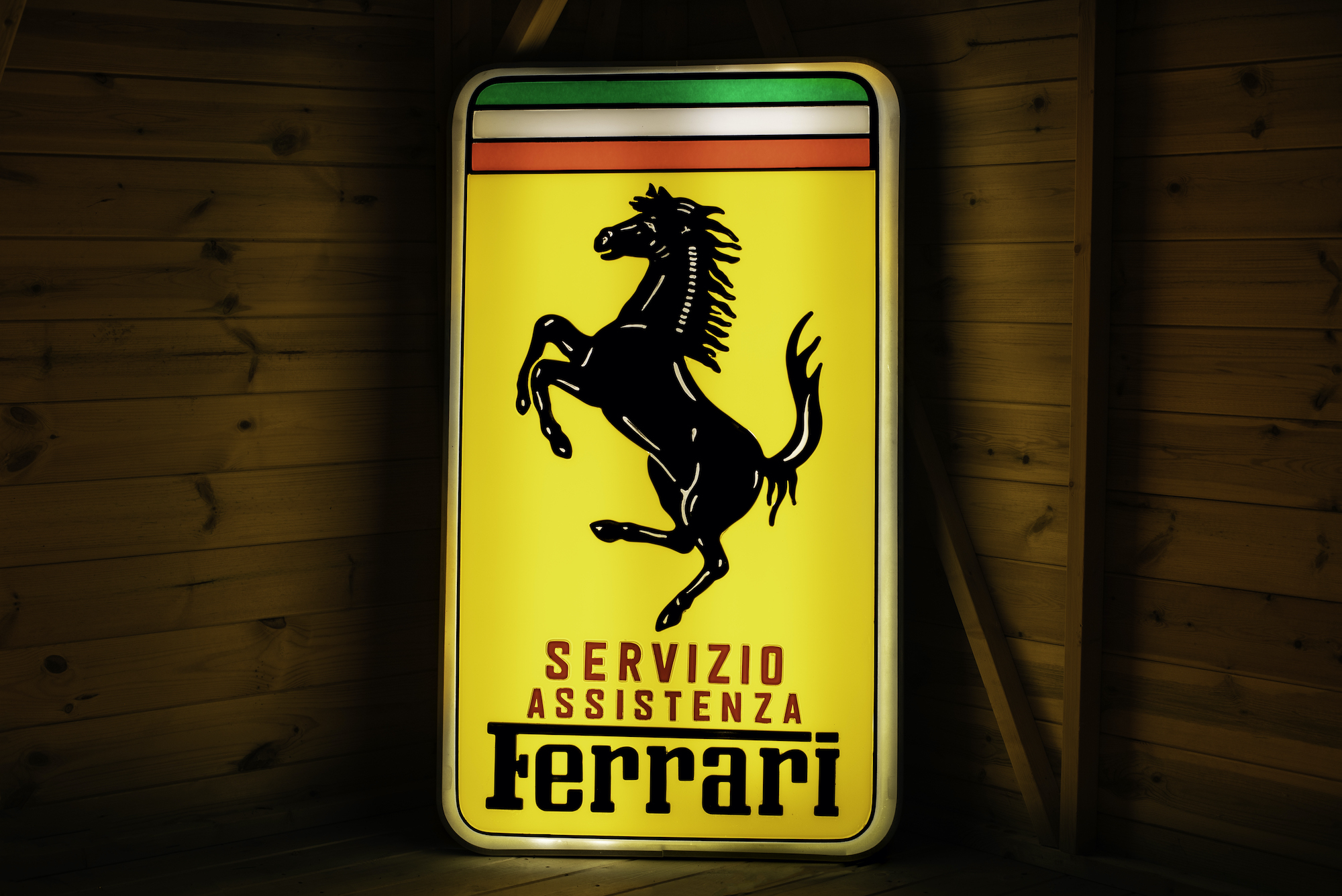 FERRARI SERVIZIO ASSISTENZA ILLUMINATED SIGN