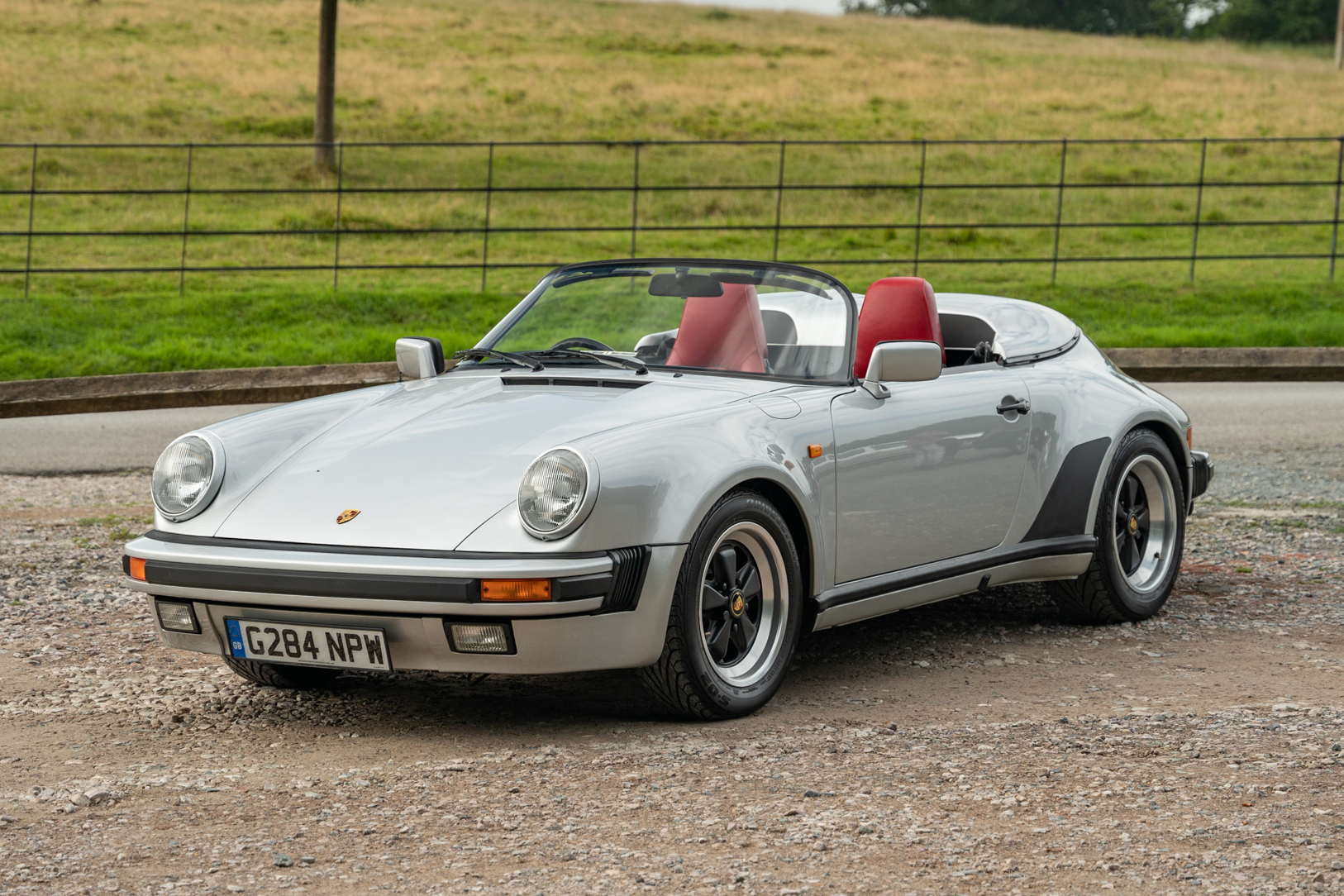 1989 PORSCHE 911 3.2 SPEEDSTER